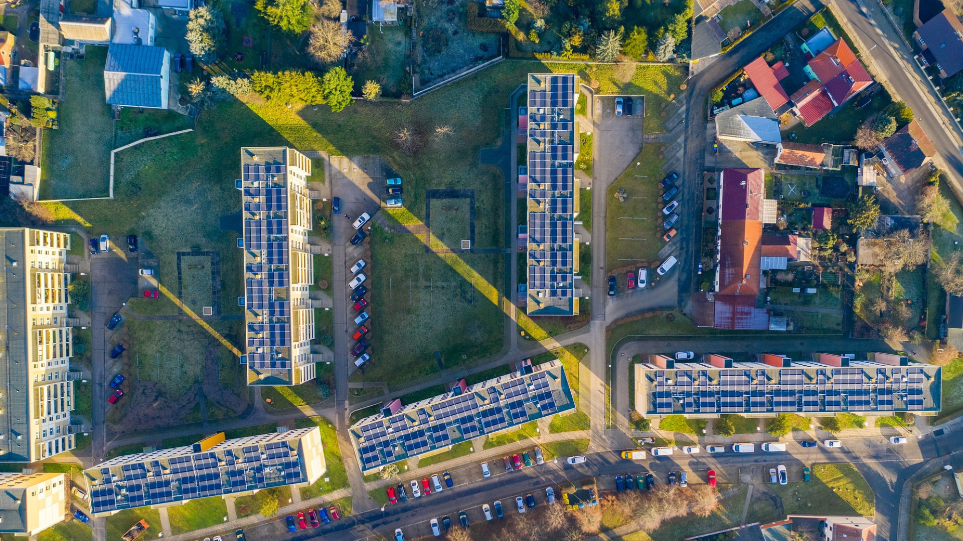 From Fossil Phase-Out to Grid Lock-In: The 2025 ESG Crossroads for US and EU Energy Systems