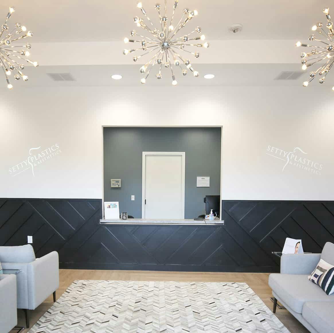 front desk at Setty Plastics & Aesthetics