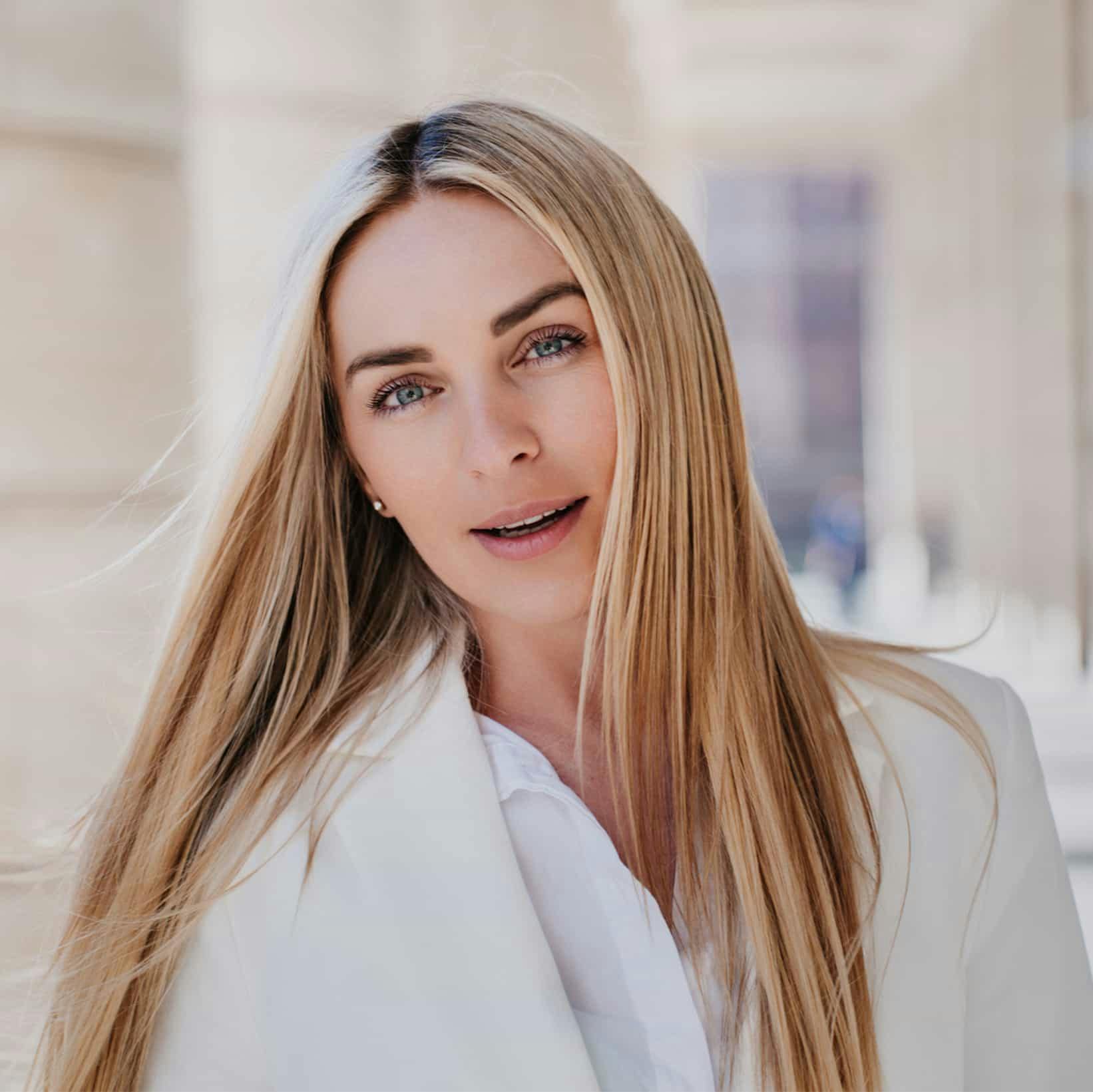 woman with long blonde hair