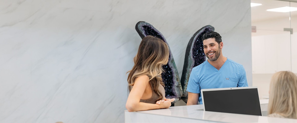 Dr. Oppenheimer and patient at reception