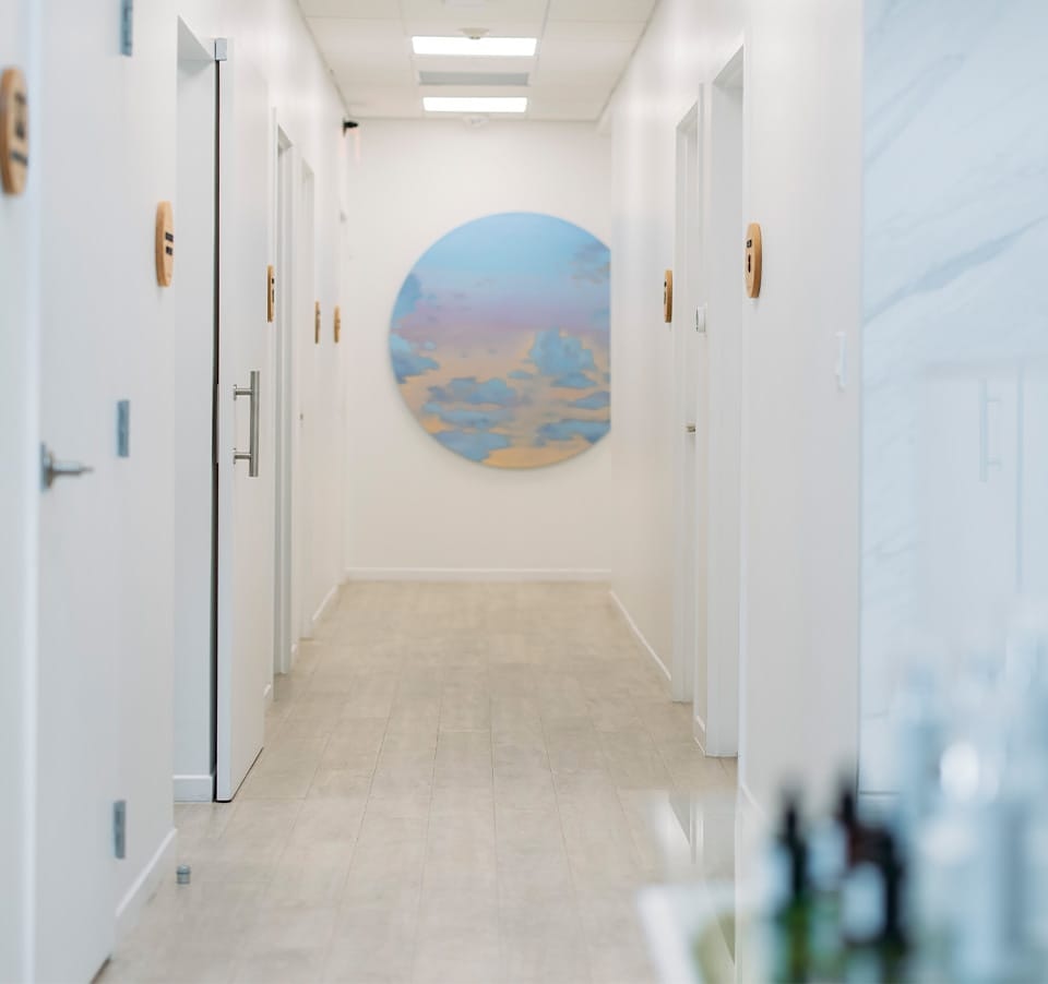 Oppenheimer Plastic Surgery hallway