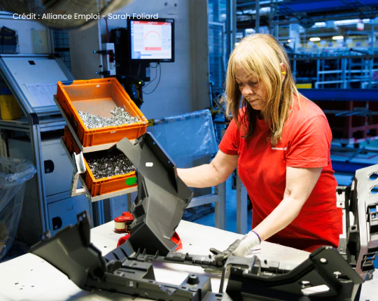 Opératrice de production industrie