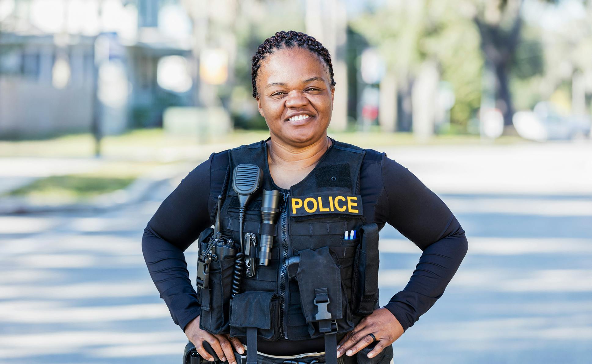 lady in police uniform