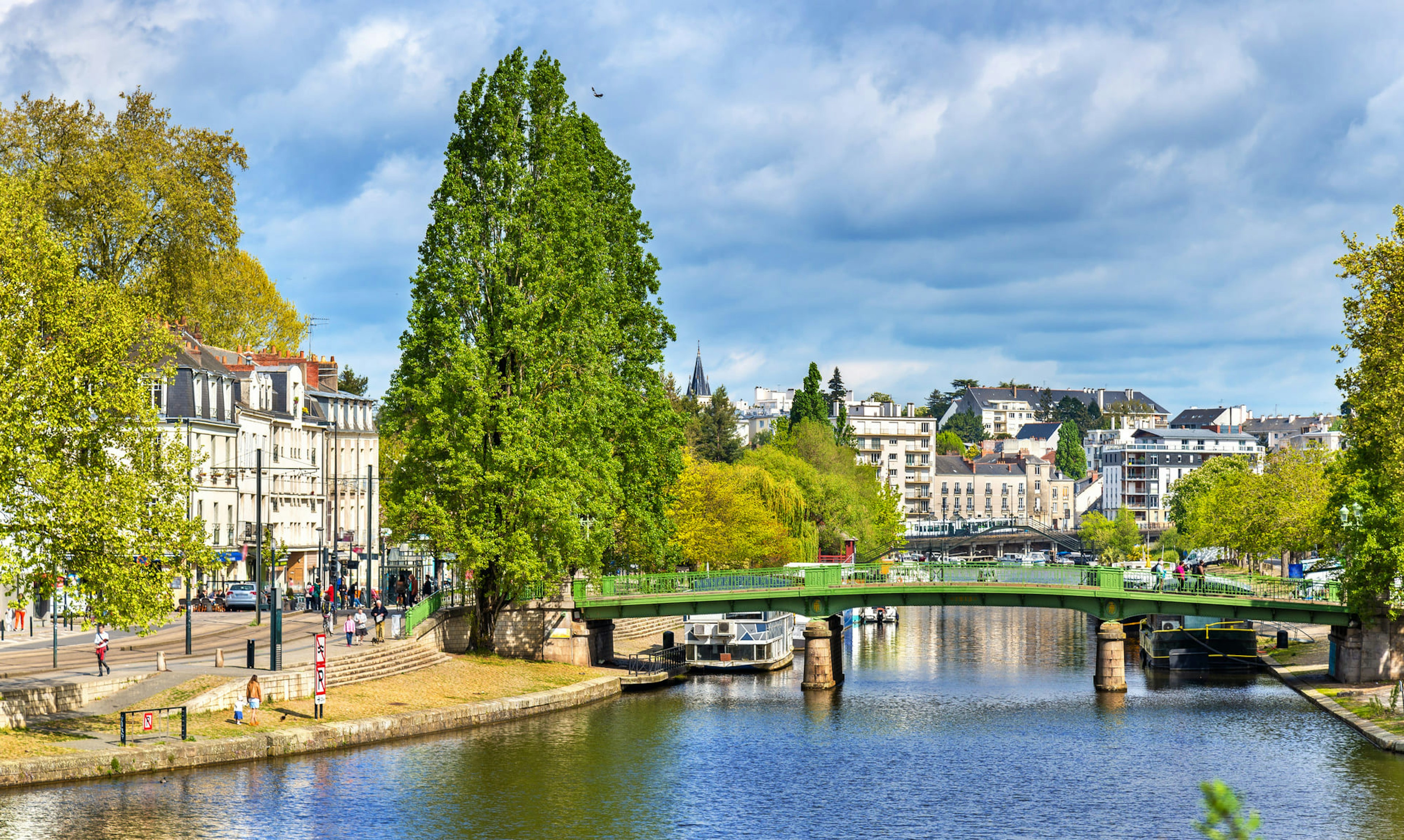 outdoors, scenery, canal, water, waterfront, city, neighborhood, metropolis, urban, person