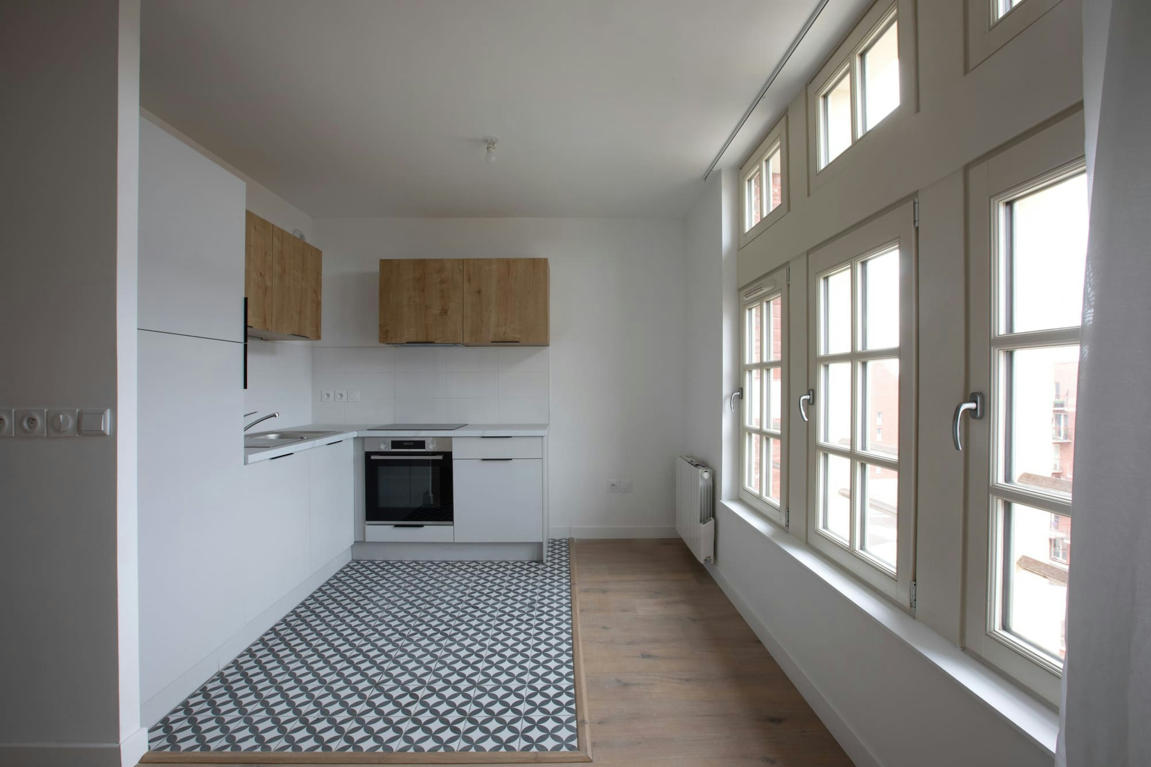 floor, indoors, interior design, home decor, flooring, corner, electrical device, microwave, oven, kitchen