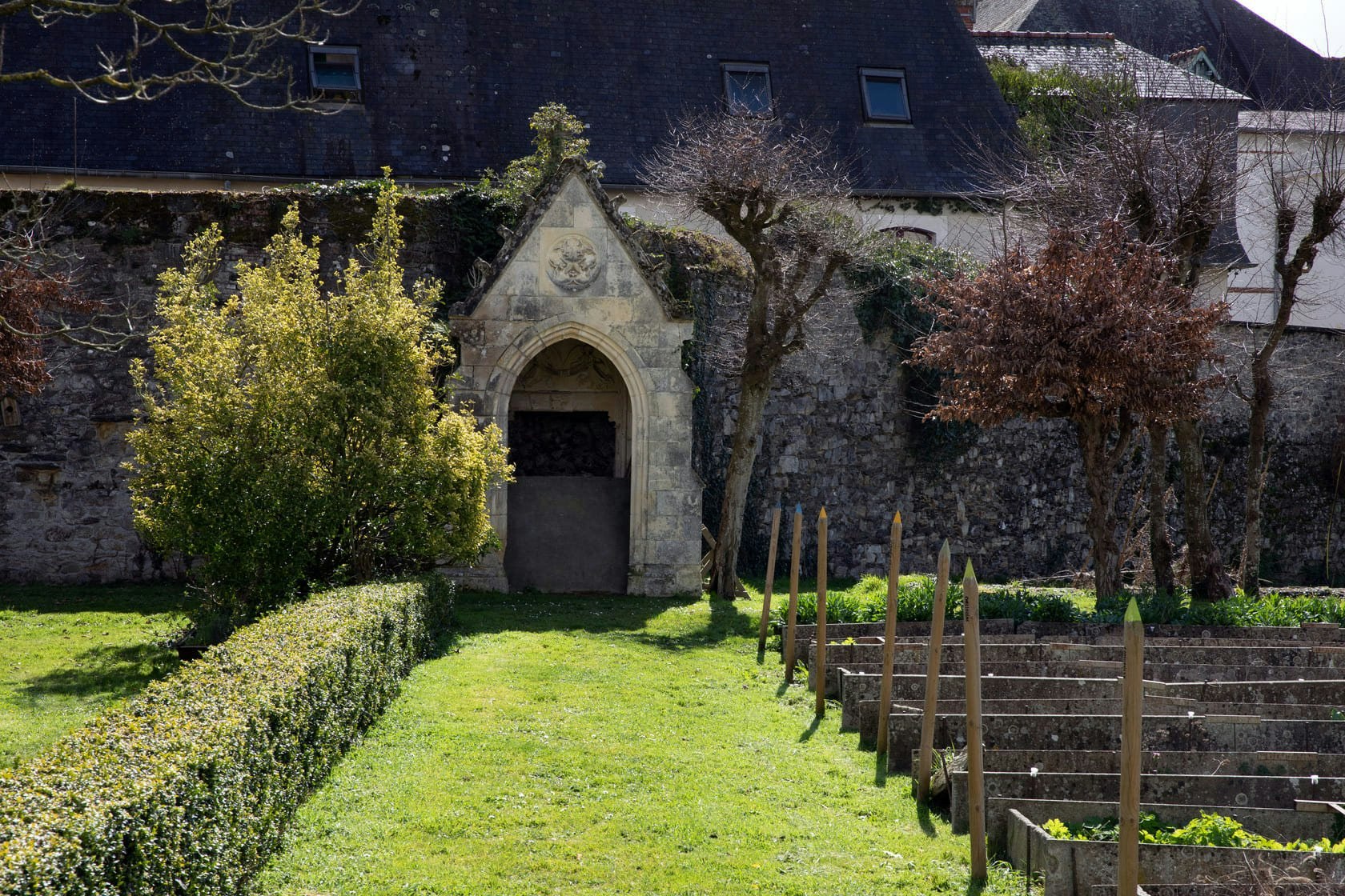 building, monastery, grass, garden, nature, outdoors, housing, gothic arch, spire, spear