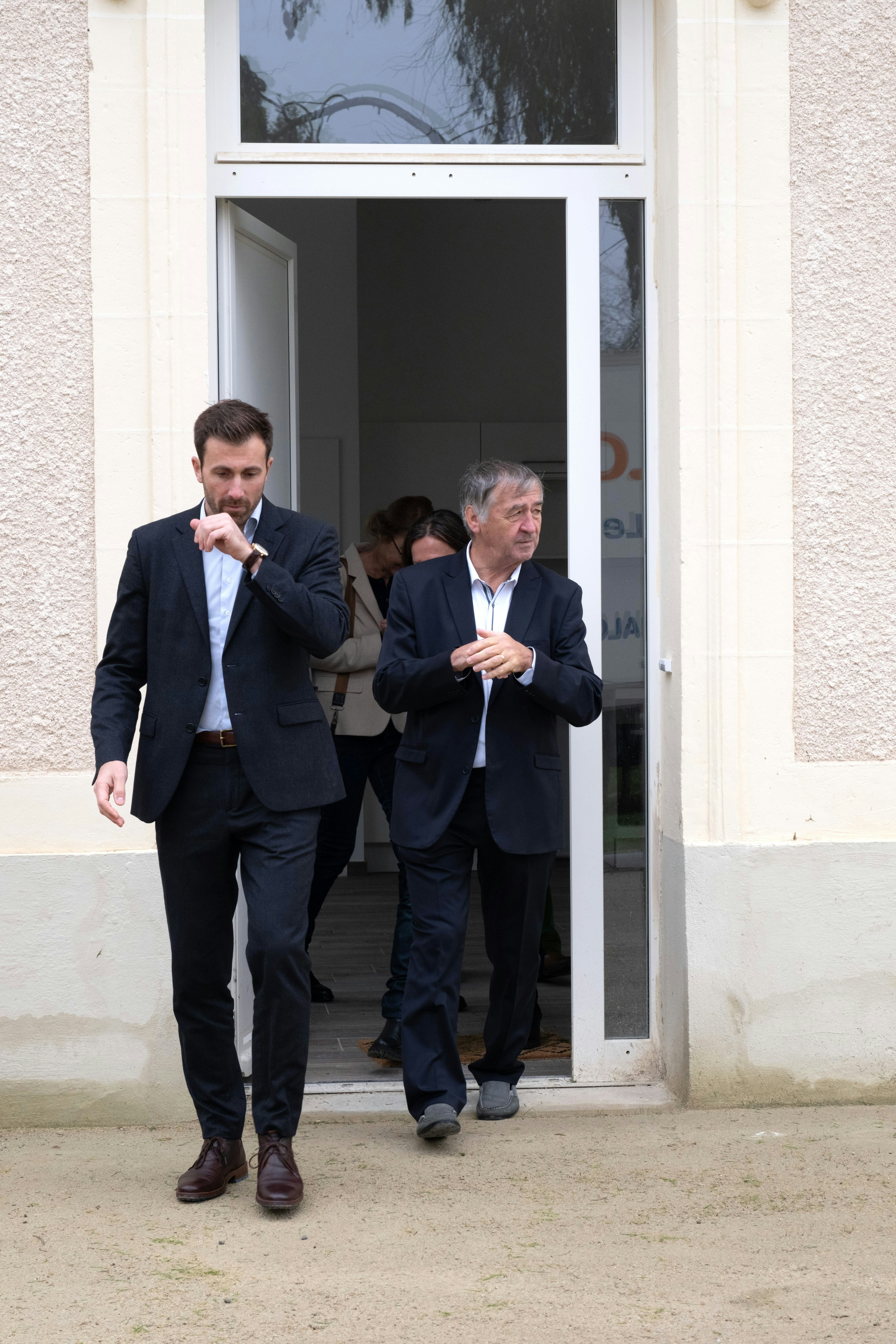 coat, blazer, jacket, formal wear, suit, adult, male, man, person, pants