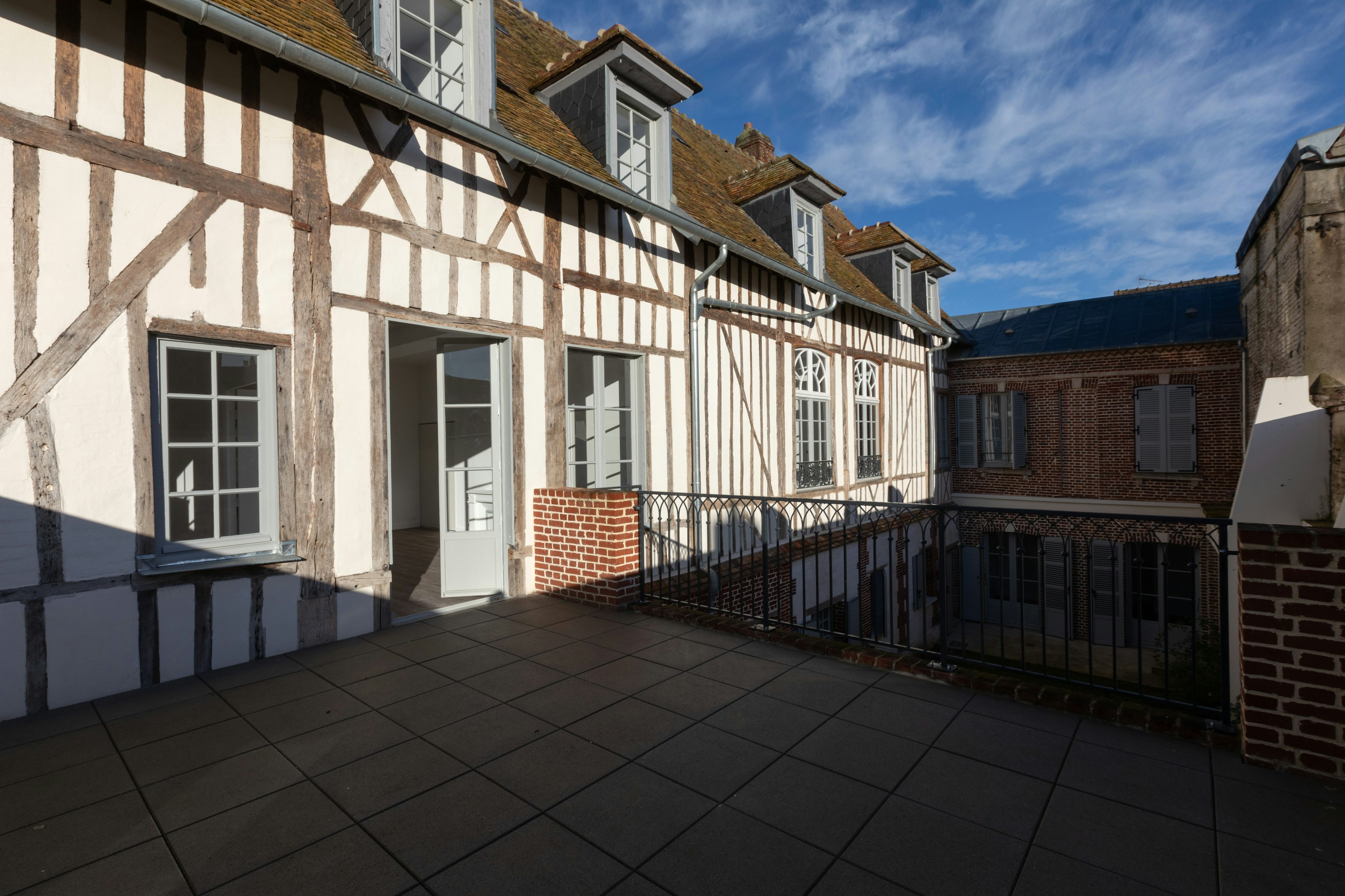 path, walkway, handrail, flagstone, floor, building, housing, flooring, house, city