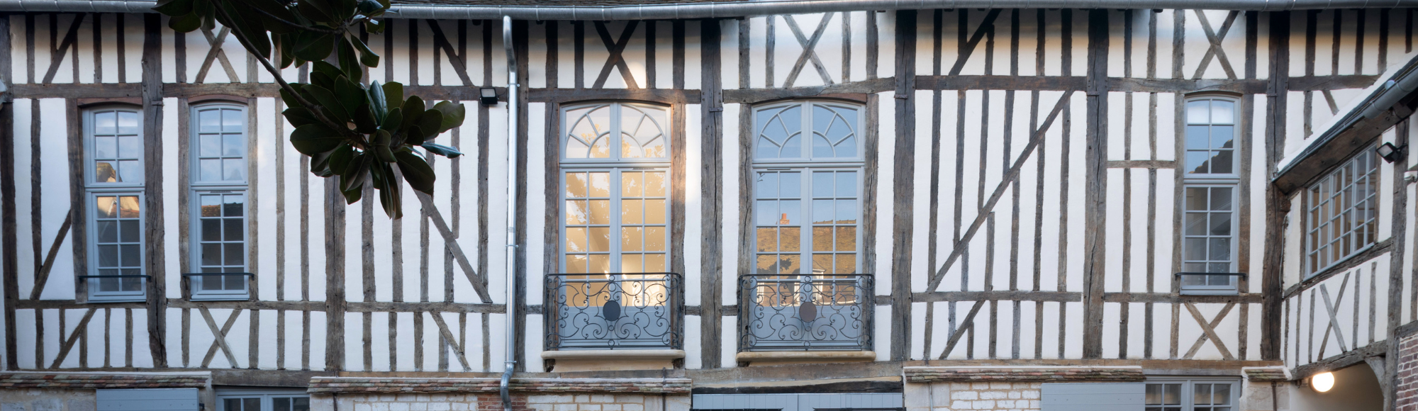 window, city, french window, urban, home decor