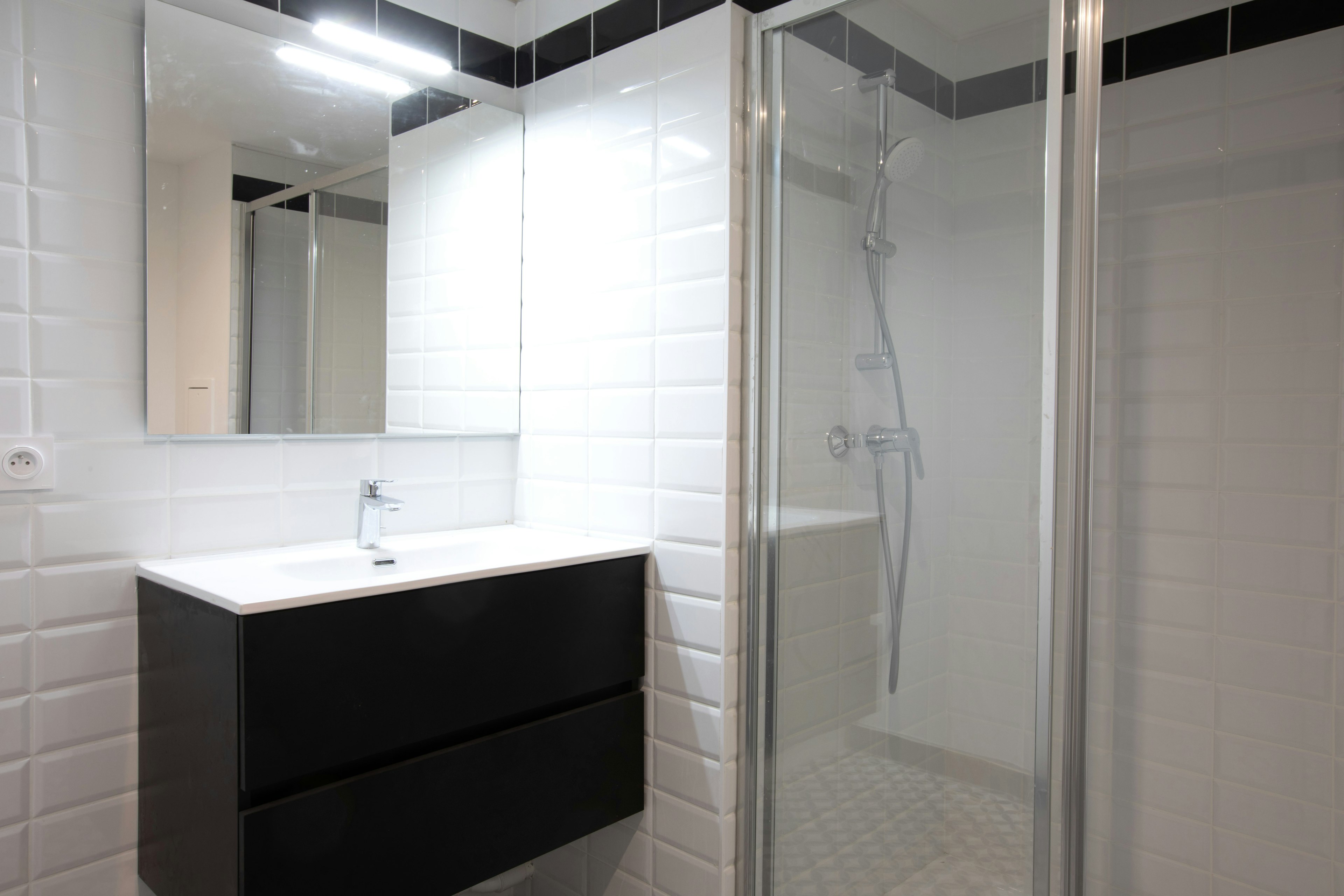 indoors, bathroom, room