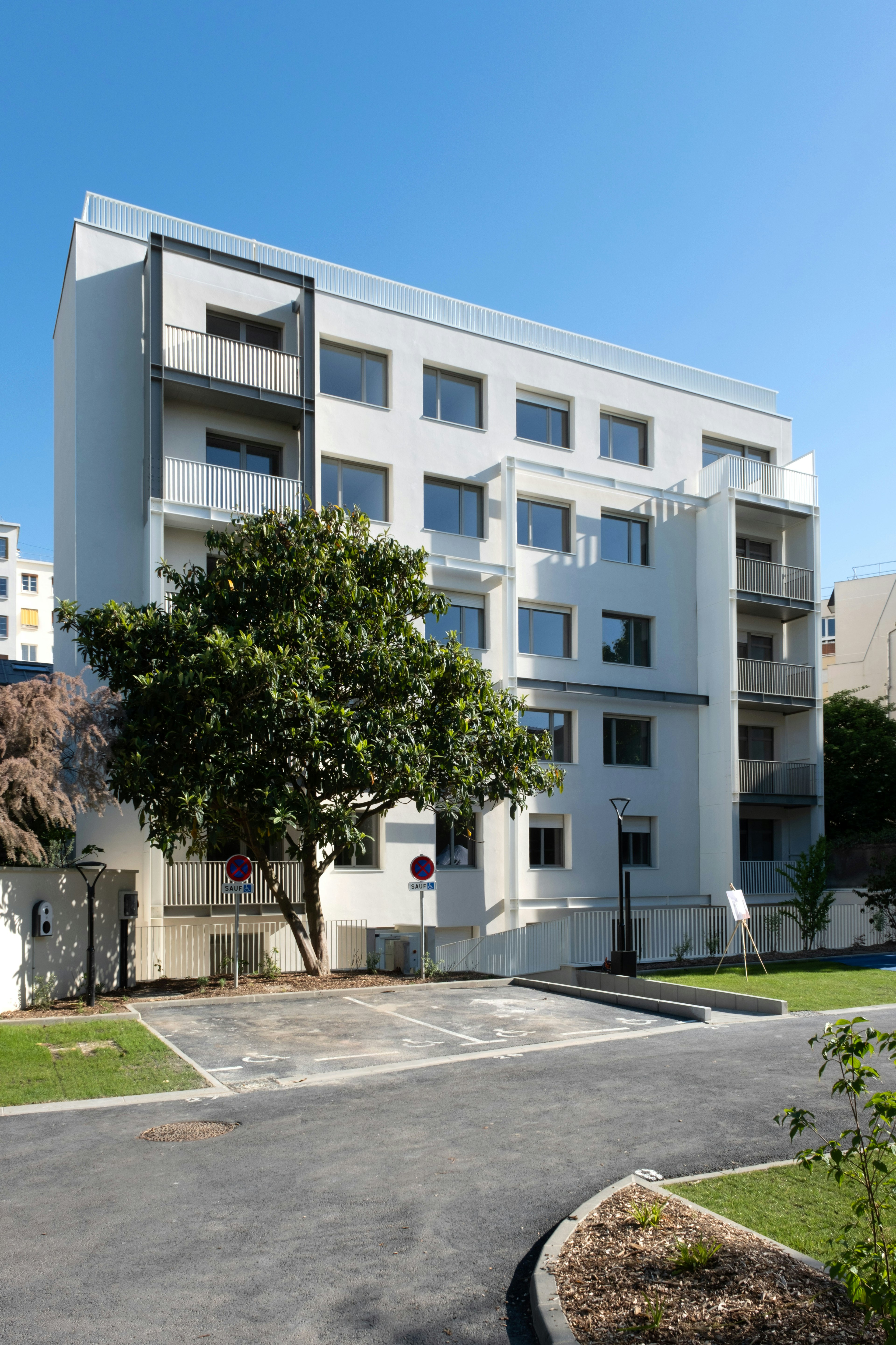 Façade