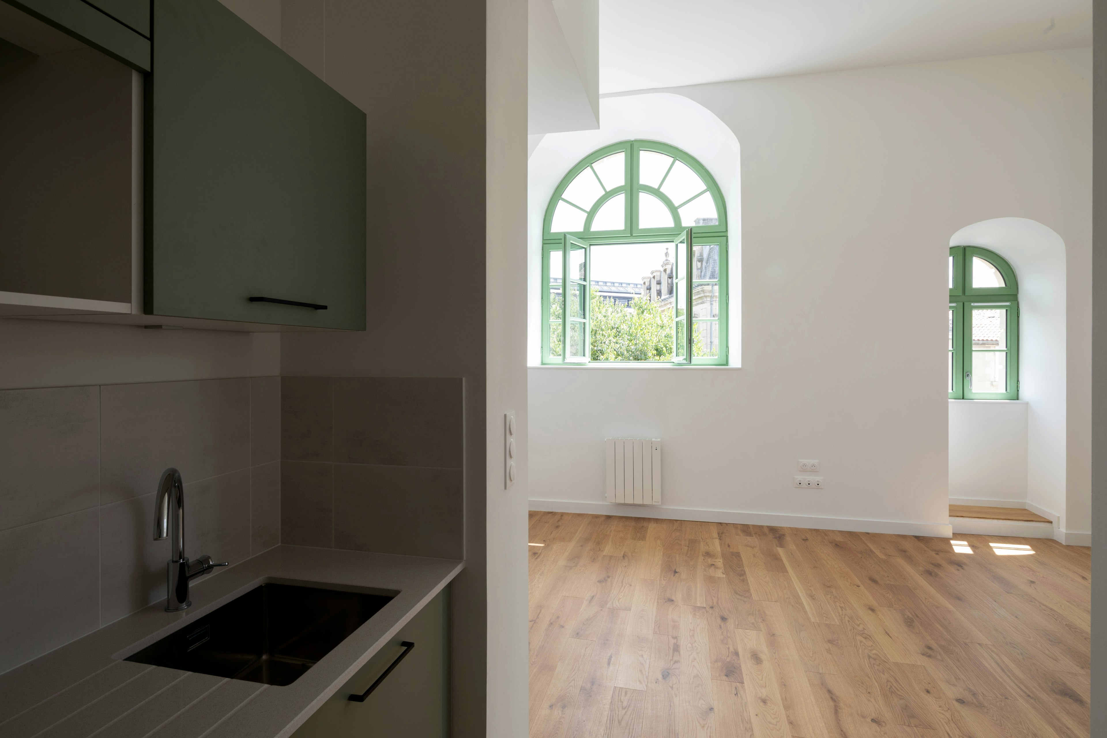 corner, indoors, interior design, floor, flooring, sink, sink faucet, wood, kitchen, window