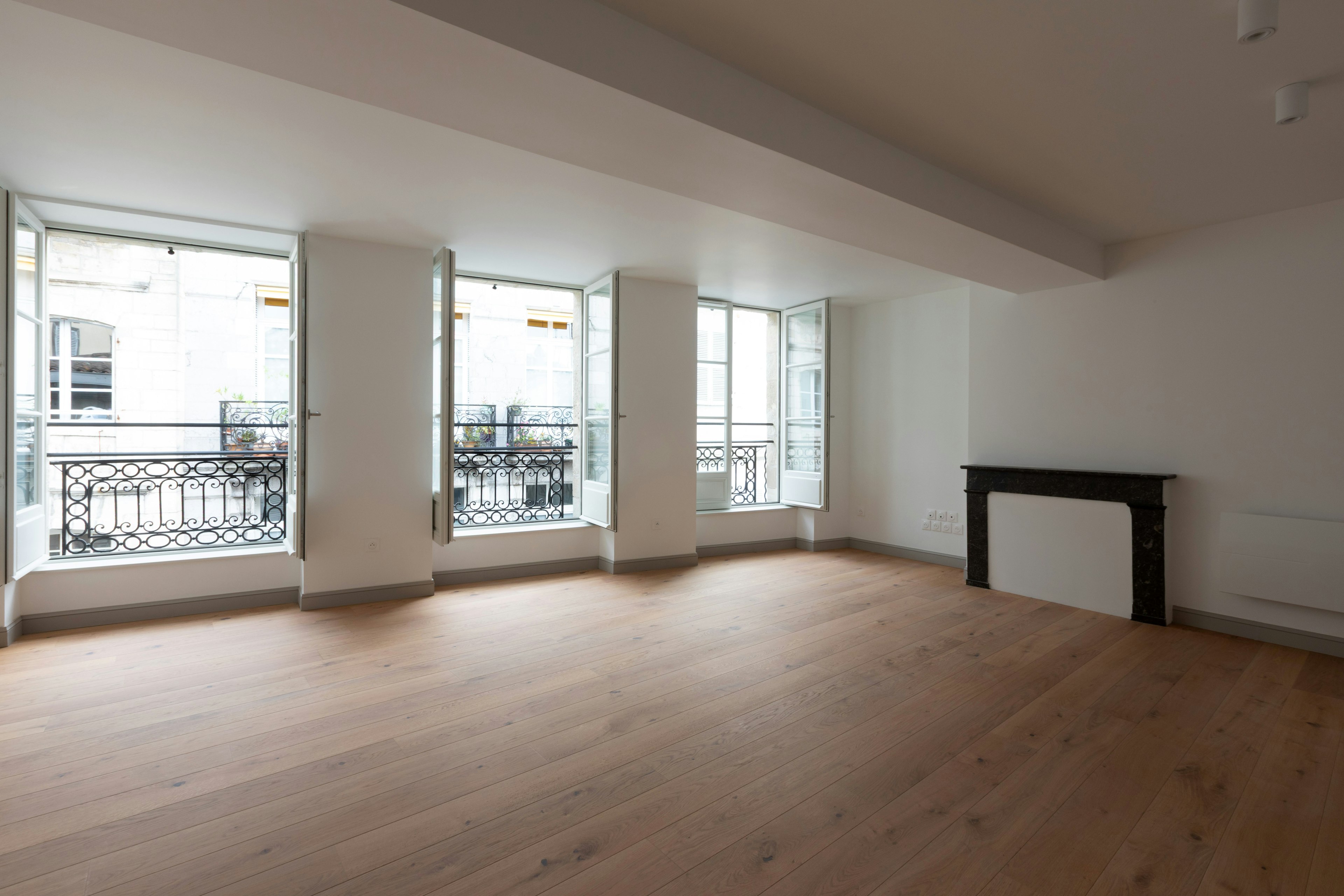 floor, flooring, wood, indoors, interior design, architecture, balcony, building, penthouse