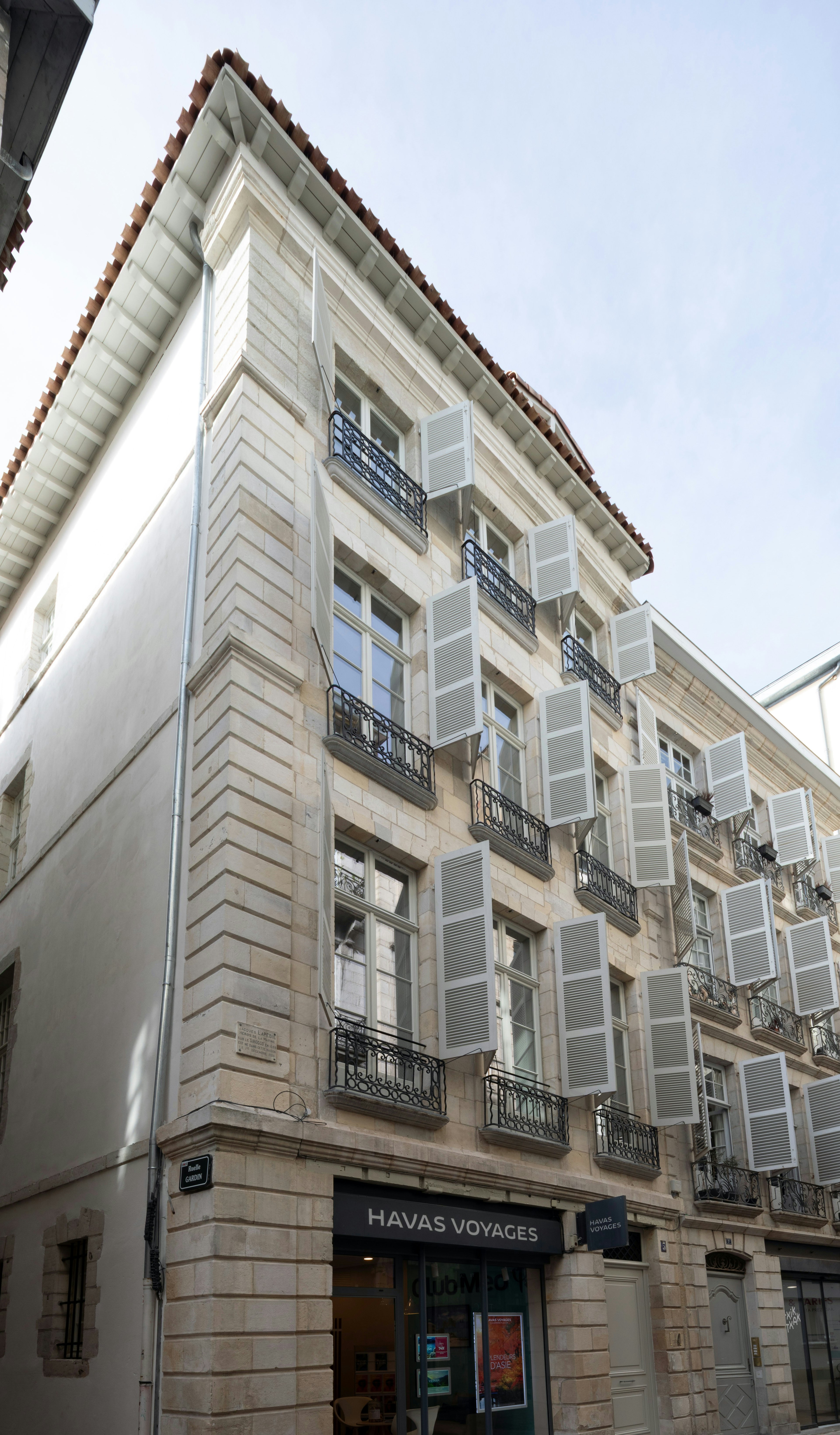 city, urban, apartment building, building, high rise, road, street, condo, housing, electrical device