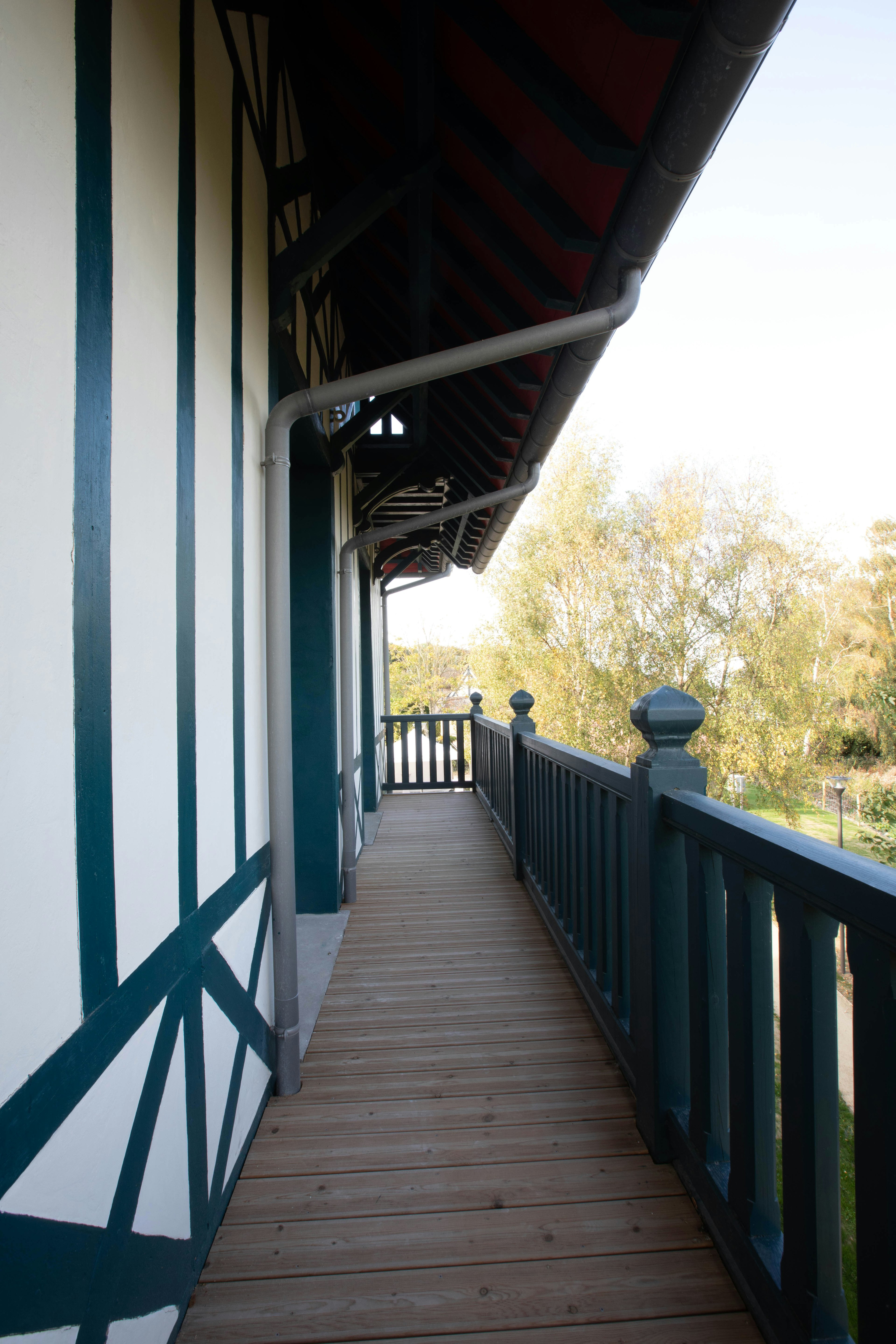 railing, architecture, balcony, building, house, housing, porch, outdoors