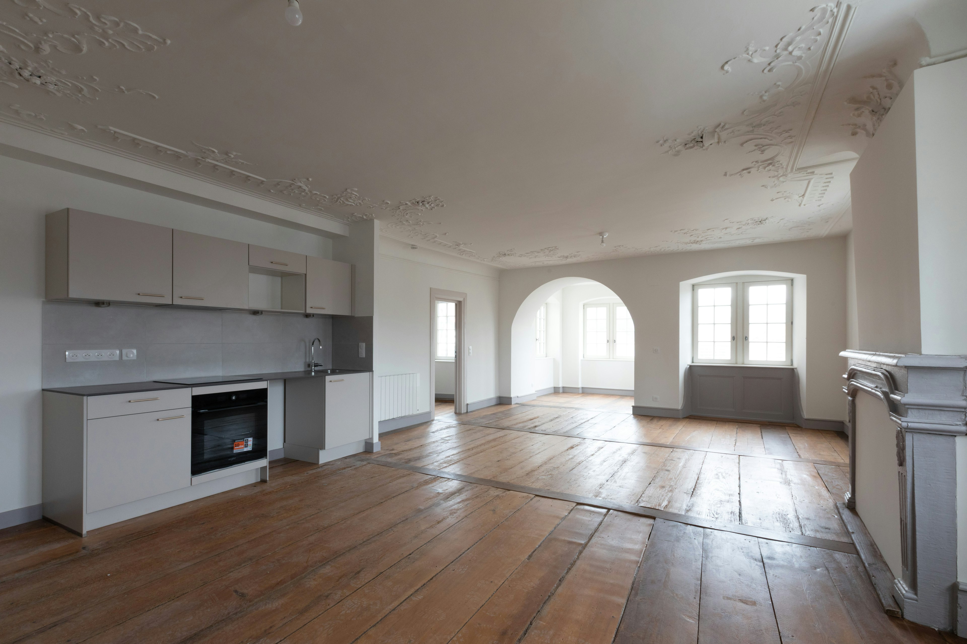 floor, flooring, indoors, interior design, kitchen, wood, architecture, building, penthouse