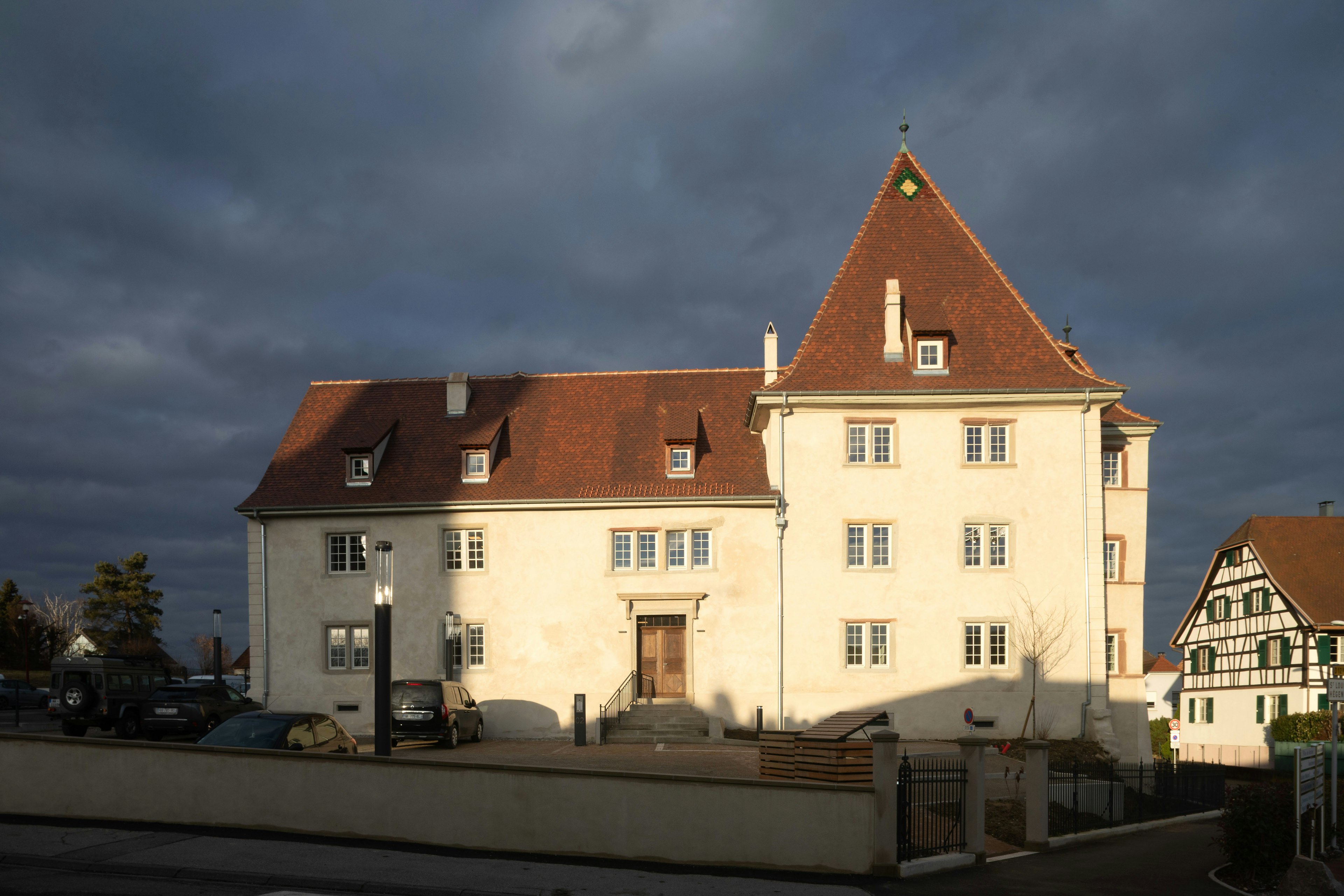 building, house, housing, villa, car, transportation, vehicle, monastery, city, hotel