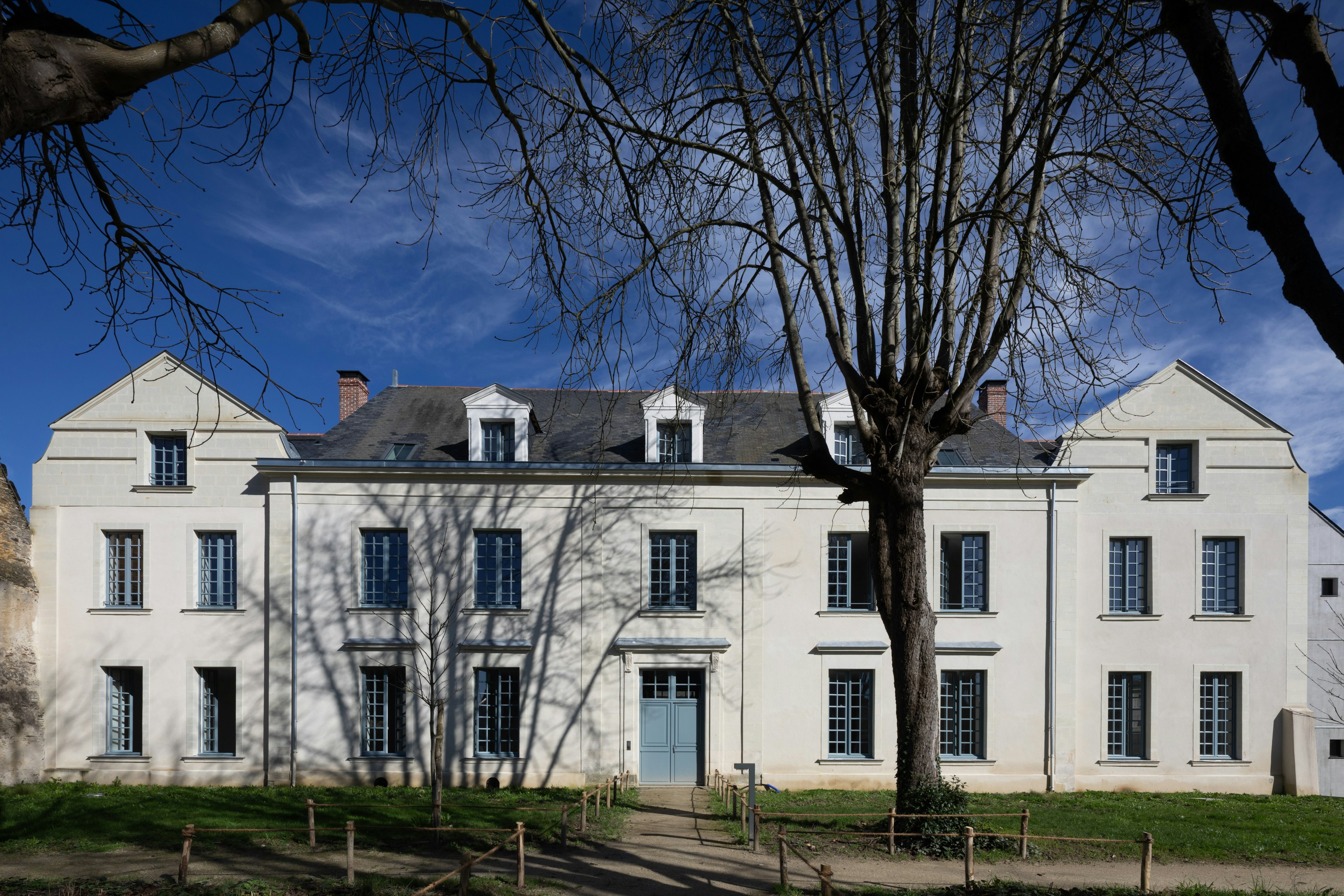 architecture, building, housing, house, villa, city, manor