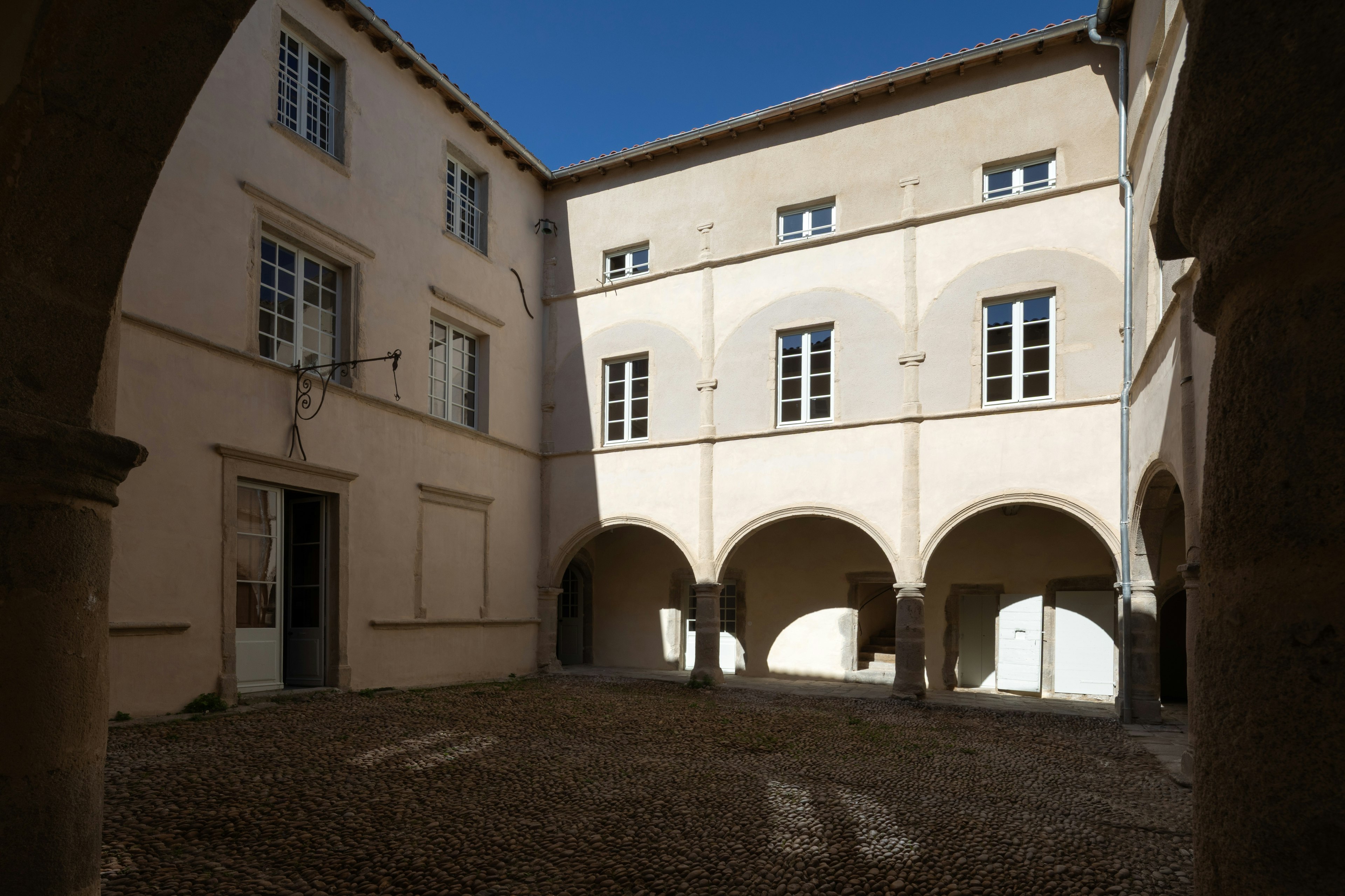 architecture, building, house, housing, villa, arch, hacienda, monastery