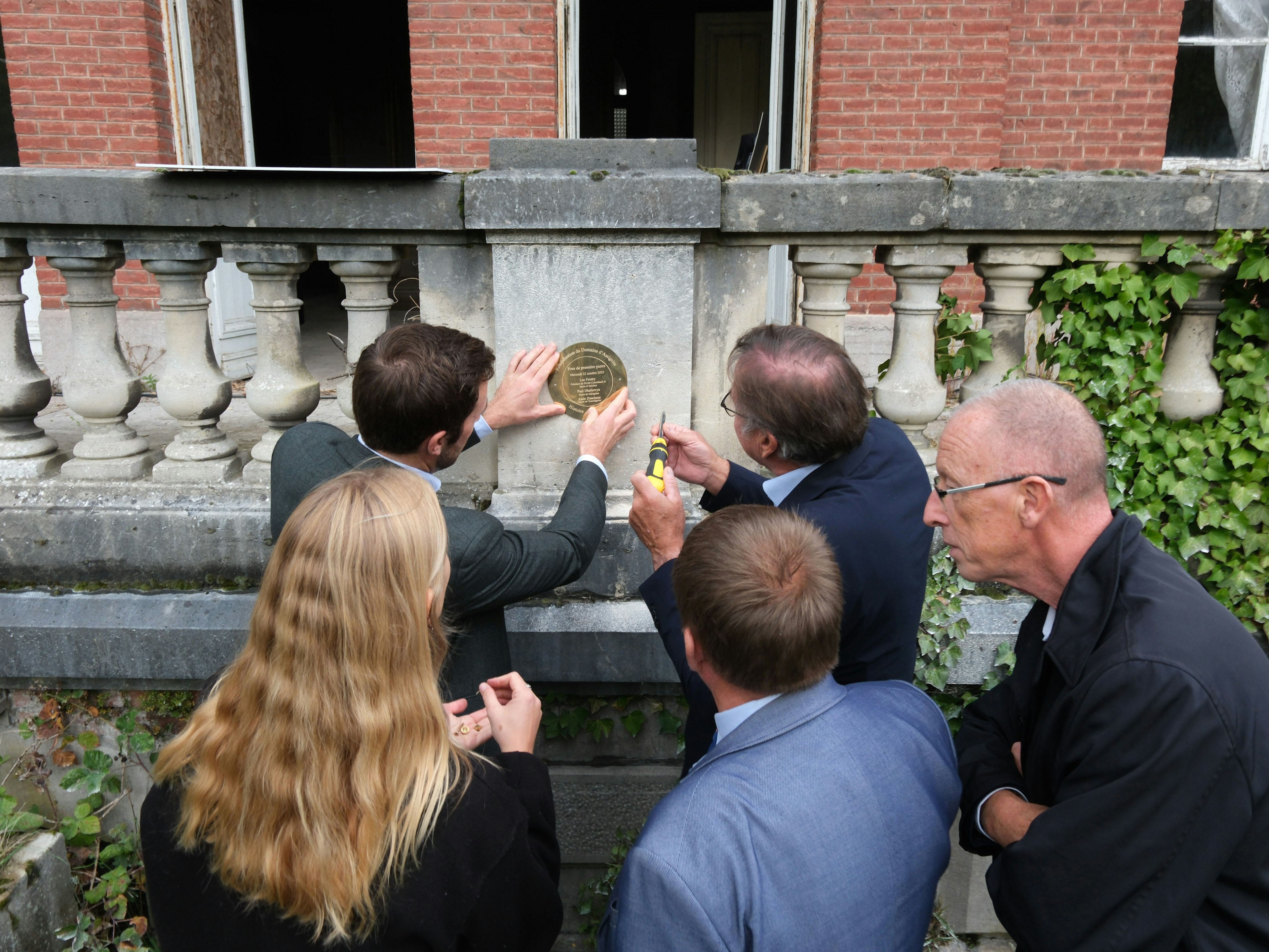 photography, adult, male, man, person, potted plant, female, woman, portrait, glasses