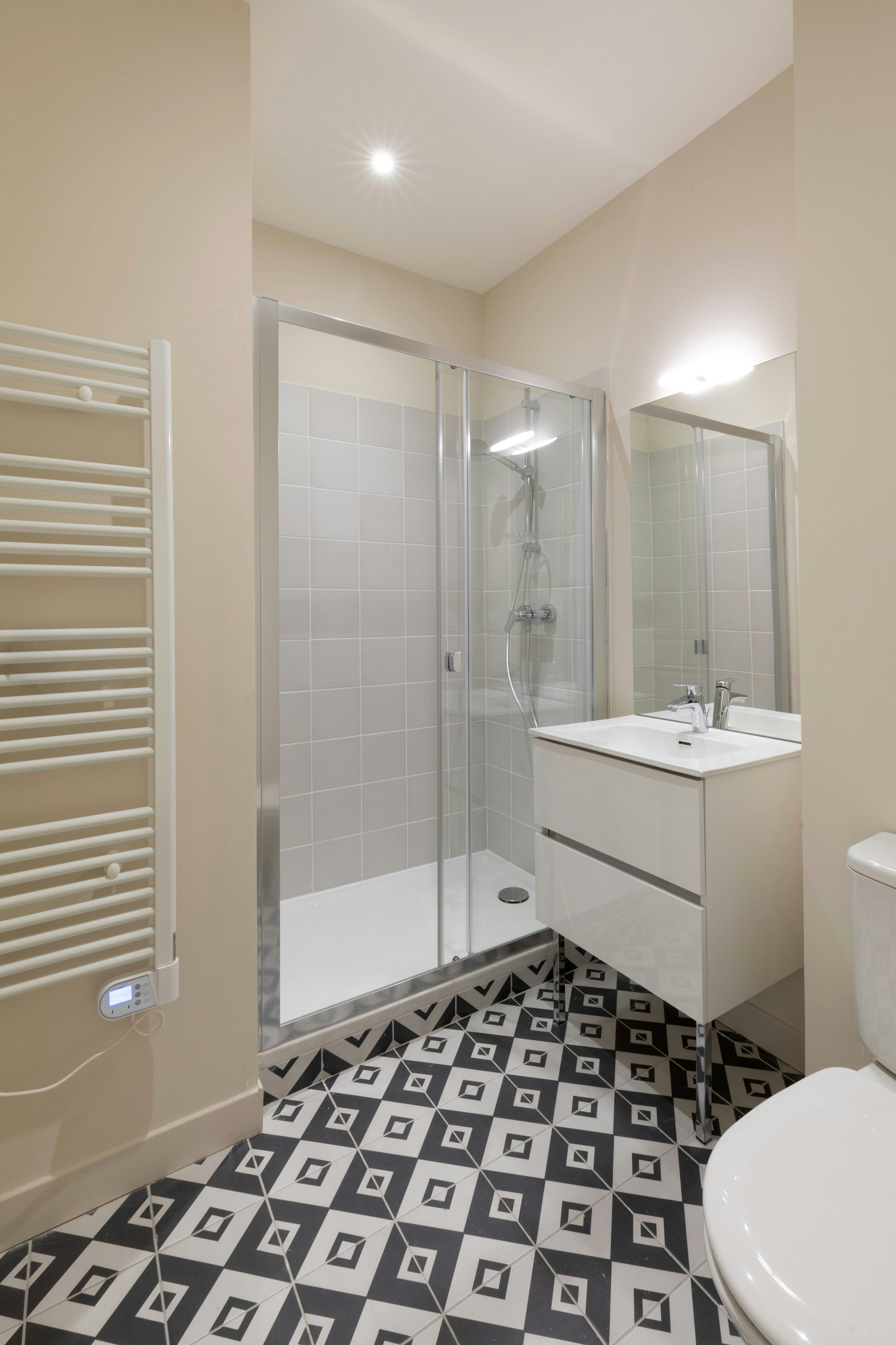 corner, indoors, bathroom, room, toilet