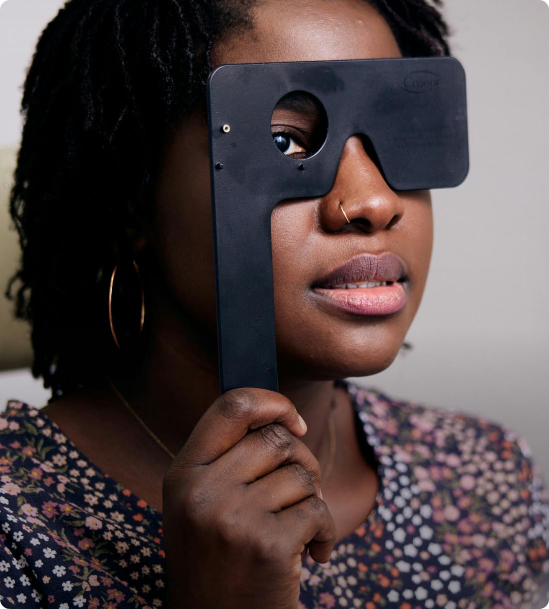 woman undergoing eye exam