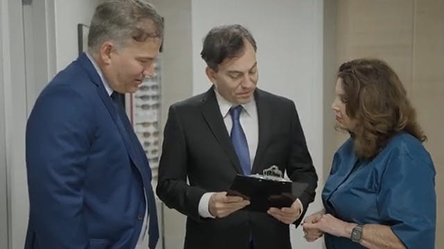 doctors at Dello Russo Laser Vision