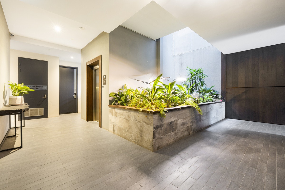 floor