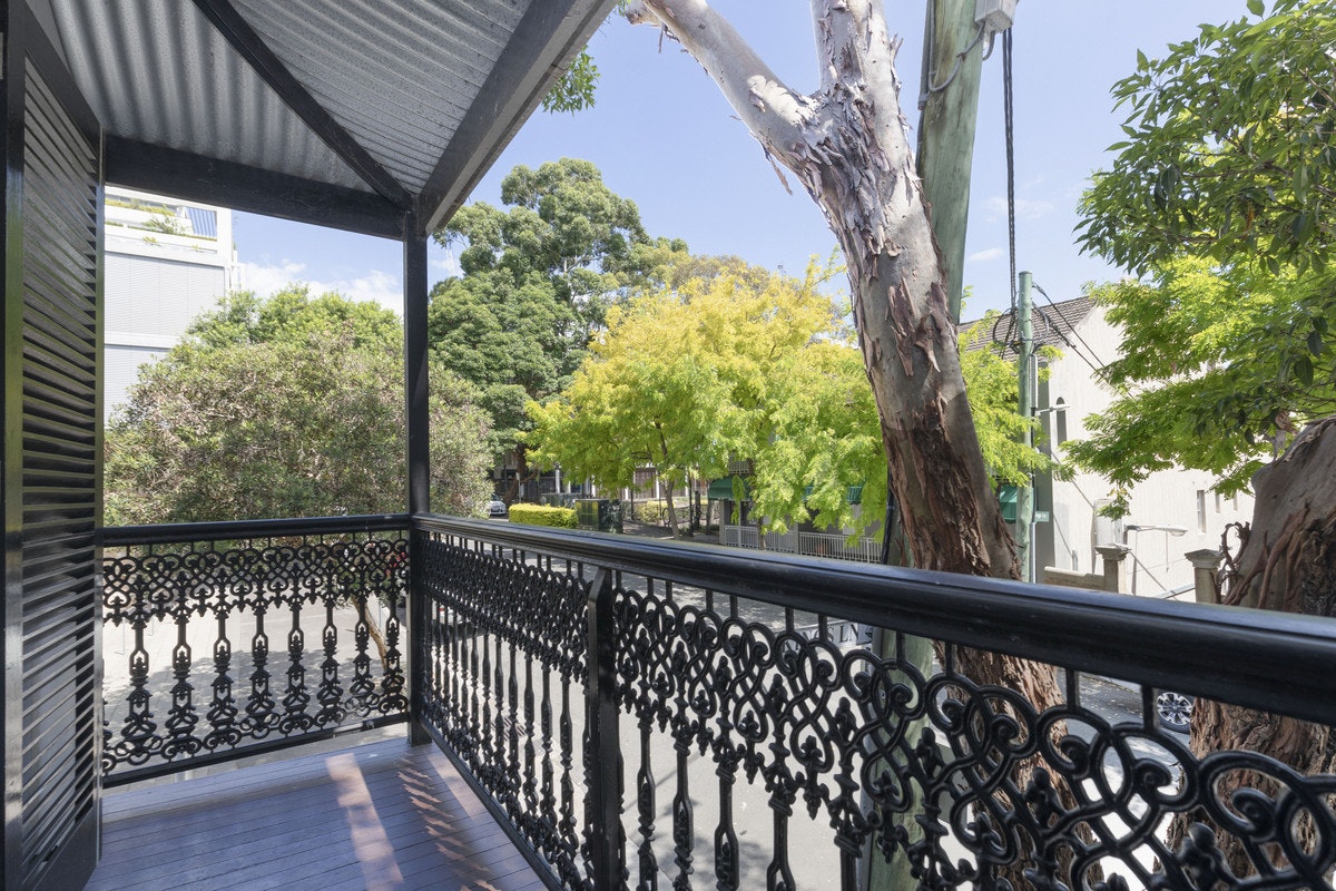 railing