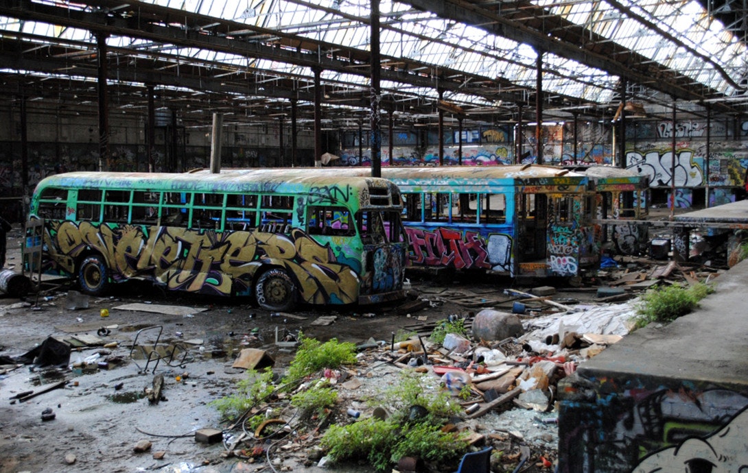 bus