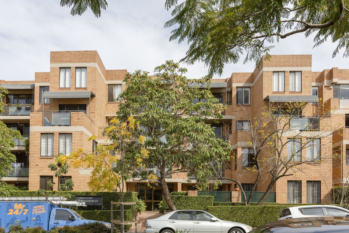 apartment building