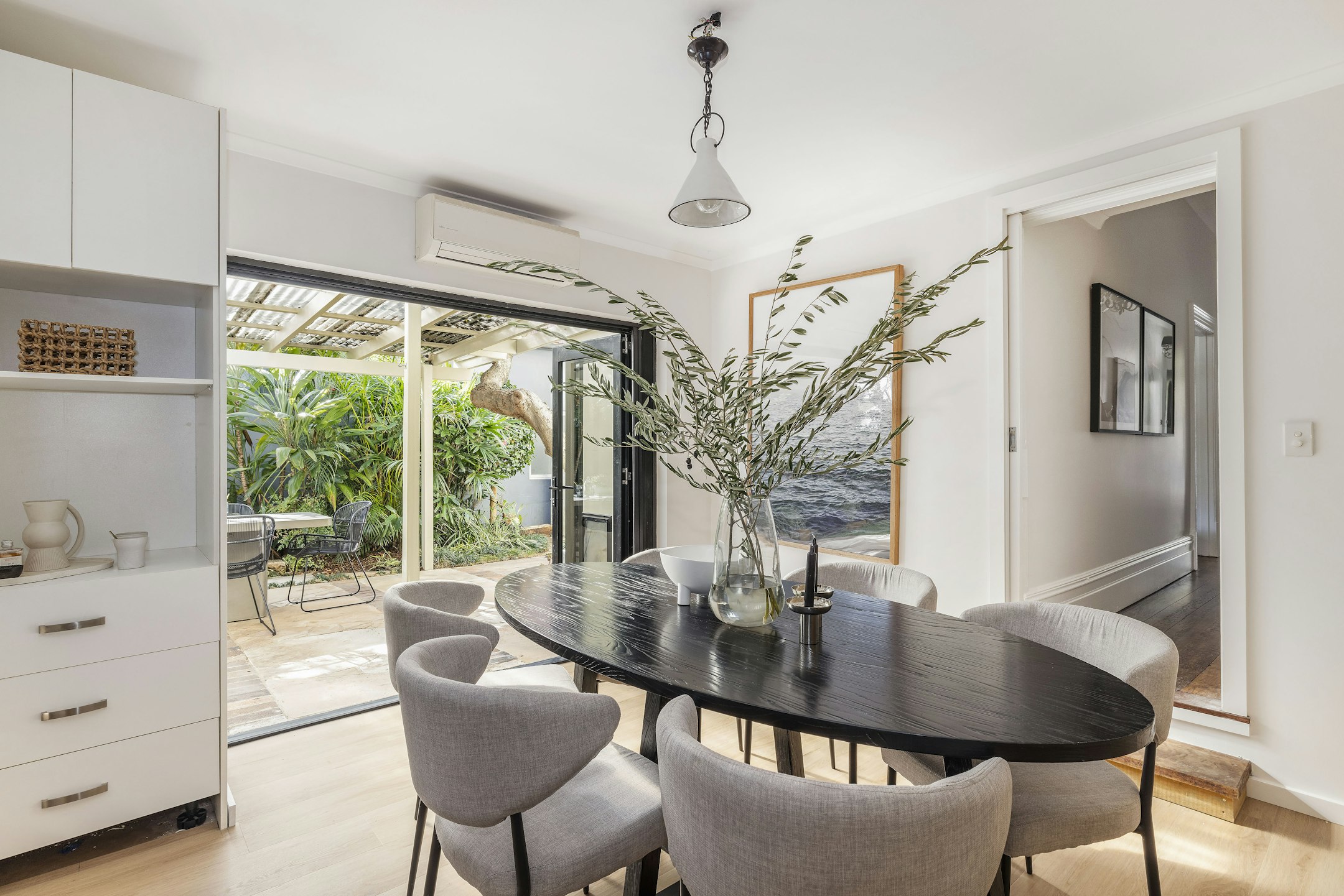dining room