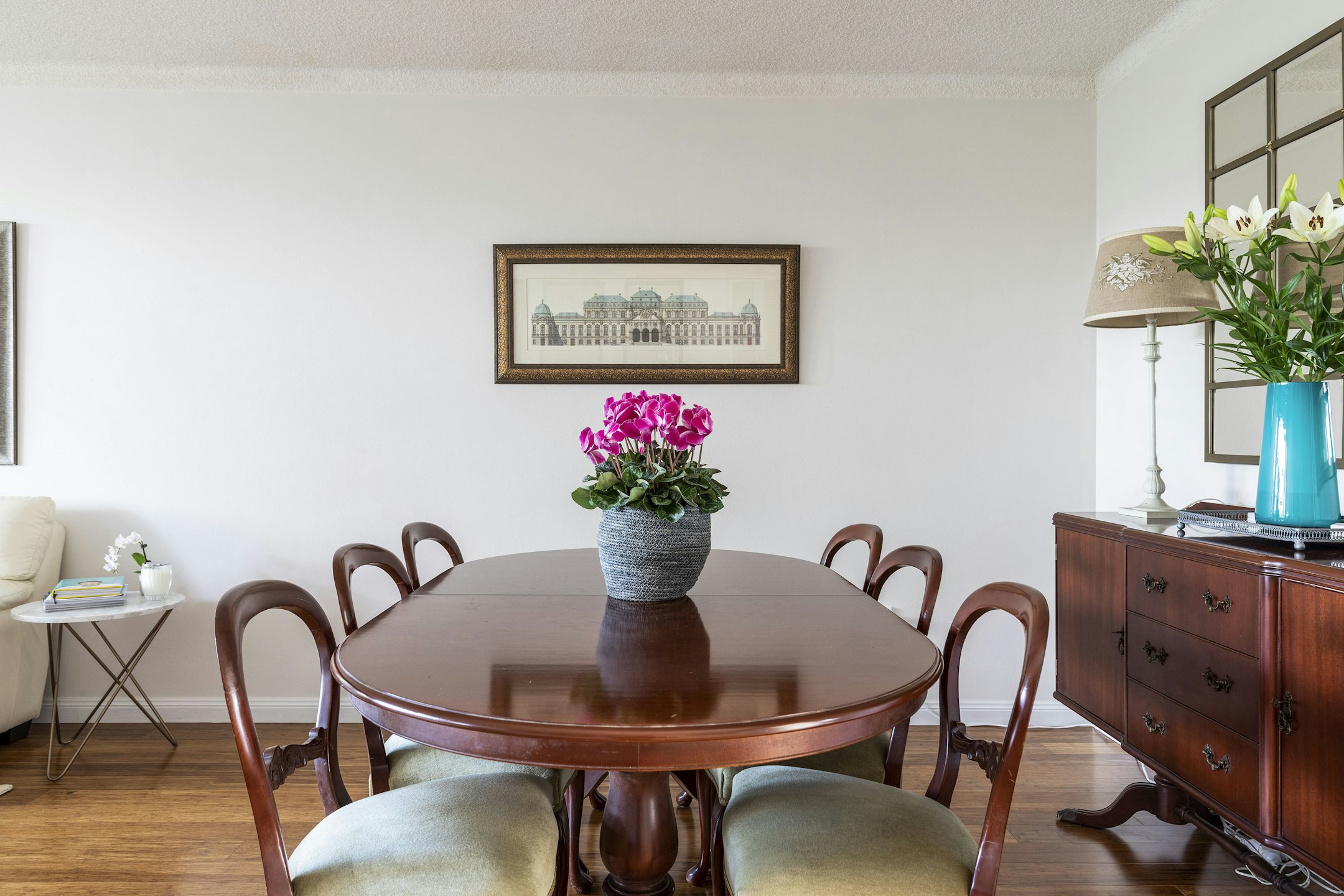 dining room