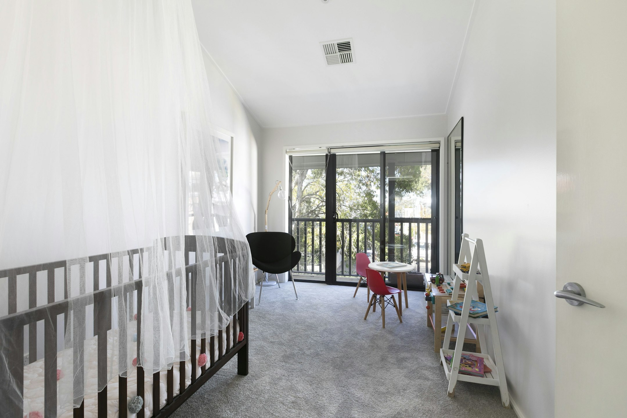 crib