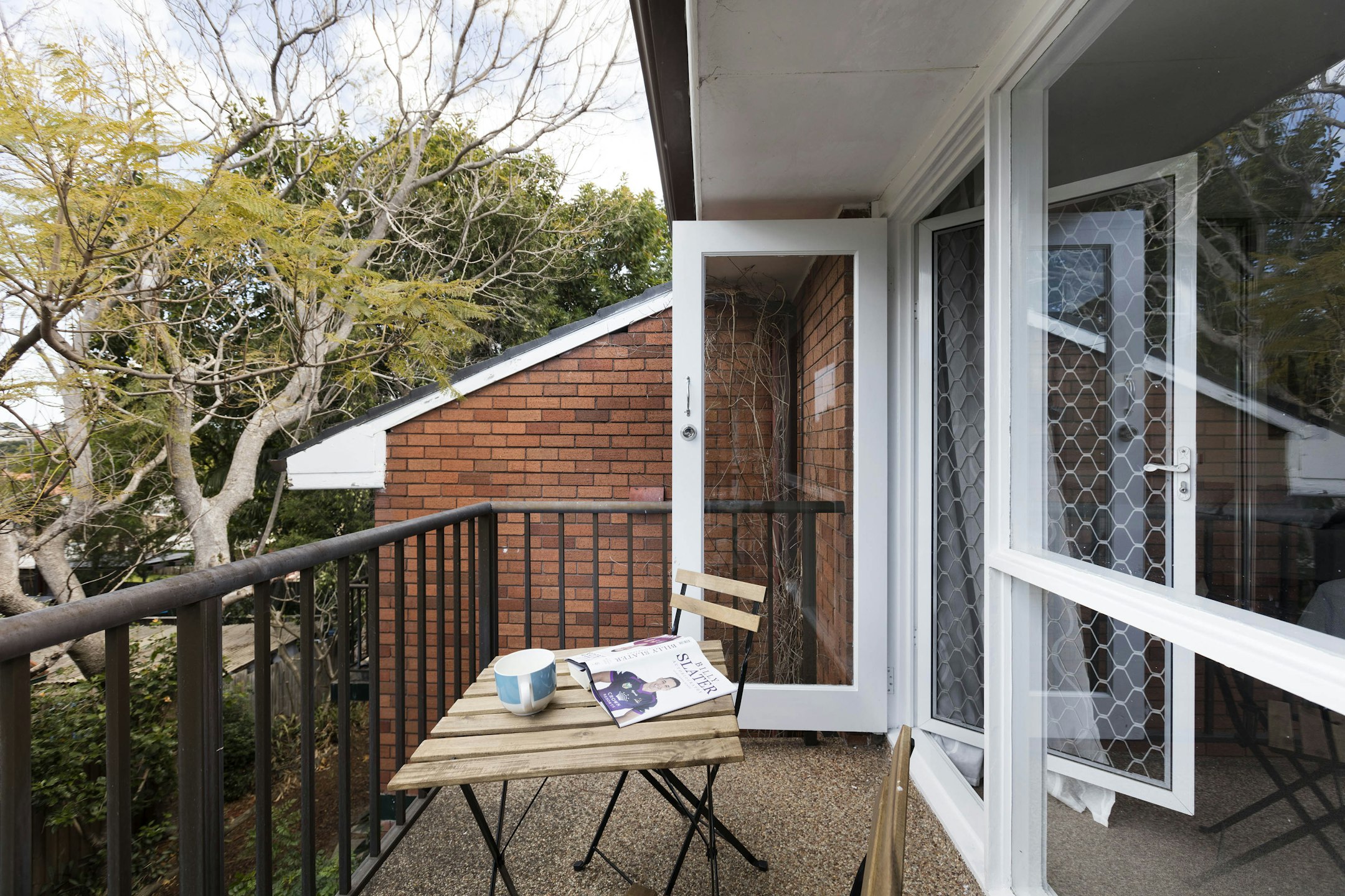 balcony
