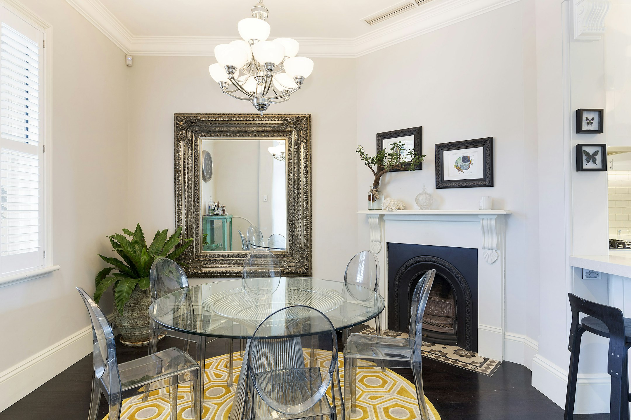 dining room