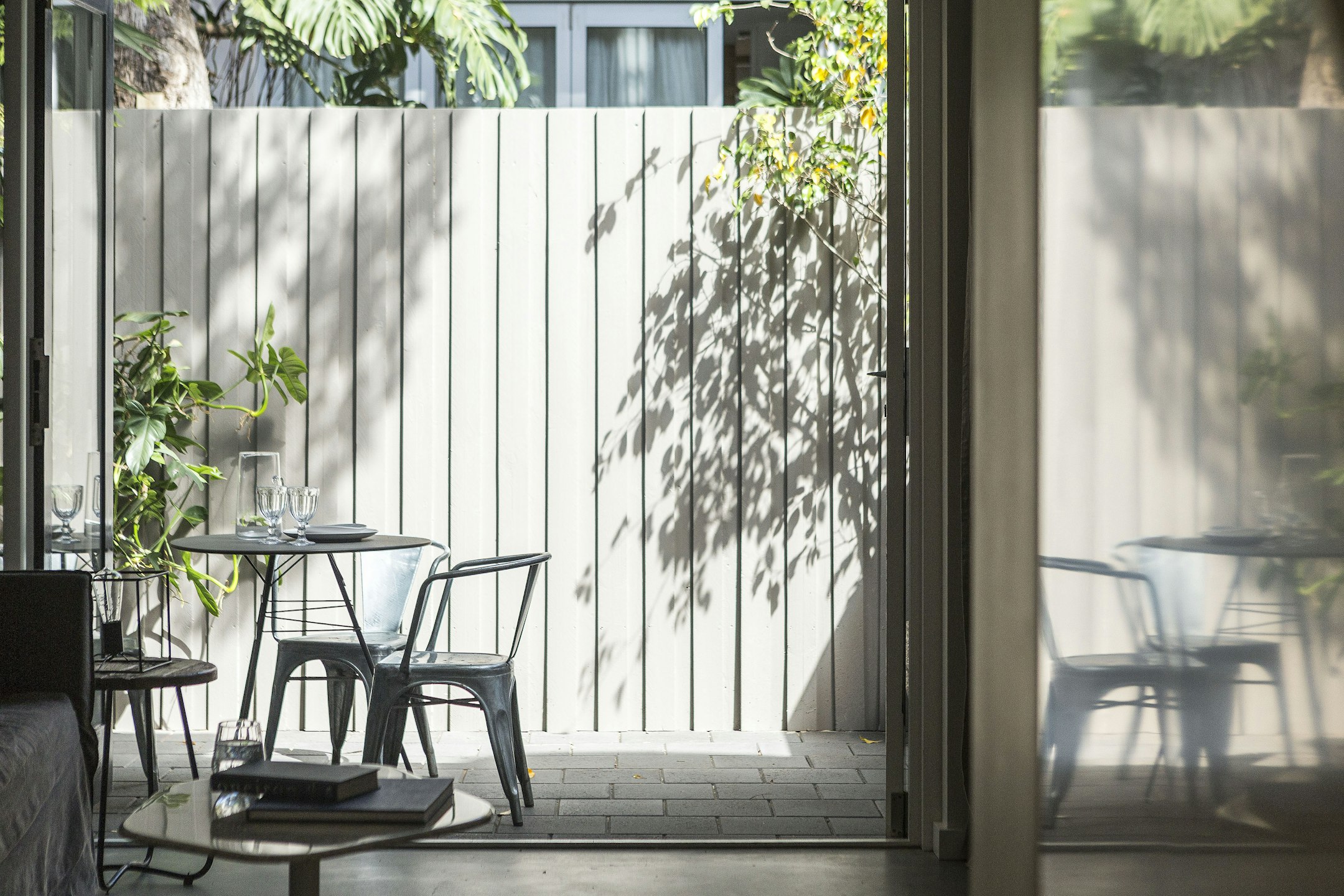 balcony