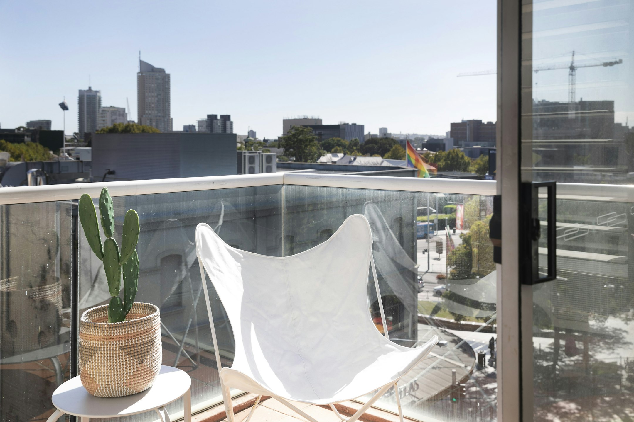 balcony