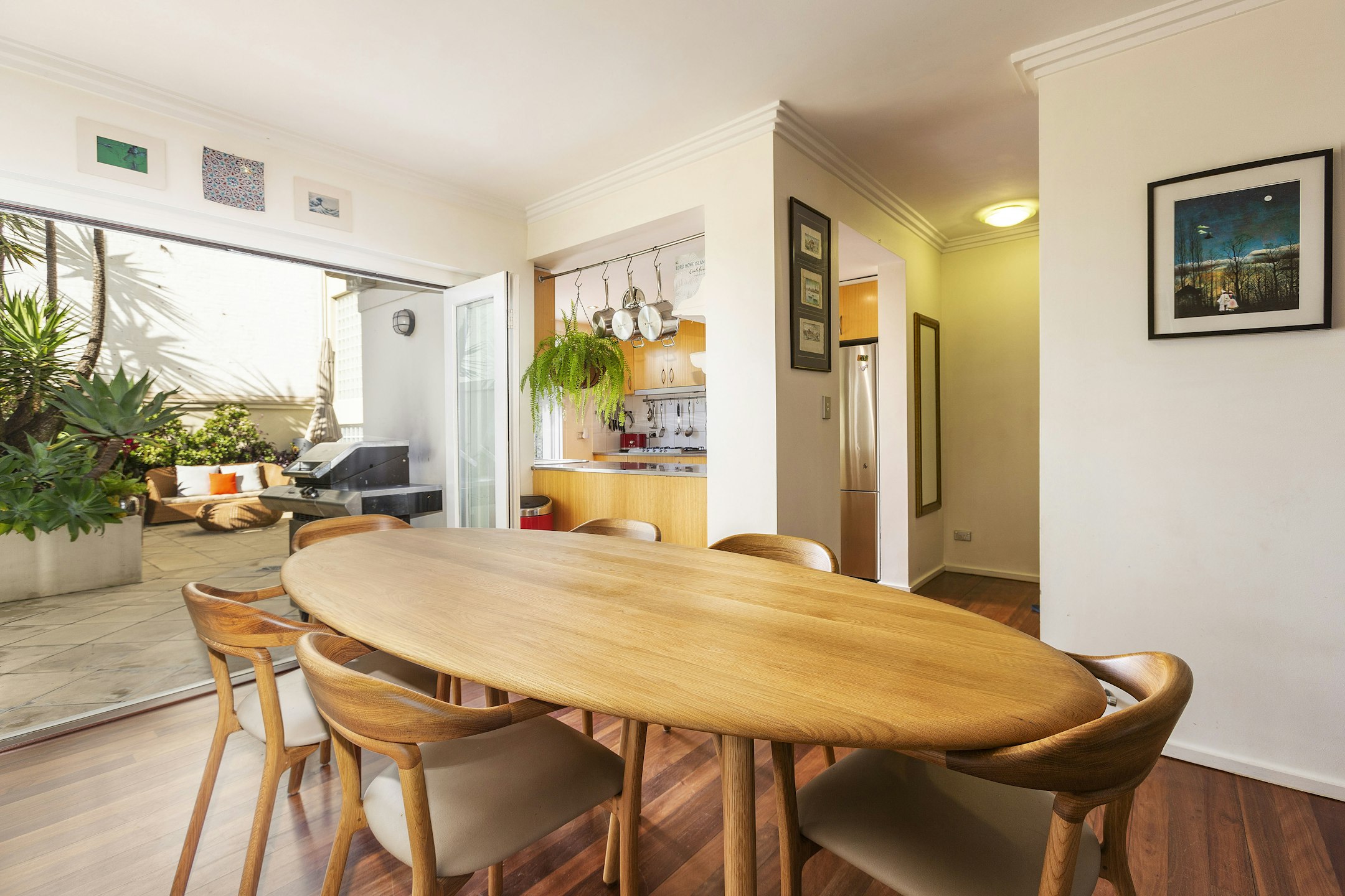 dining room