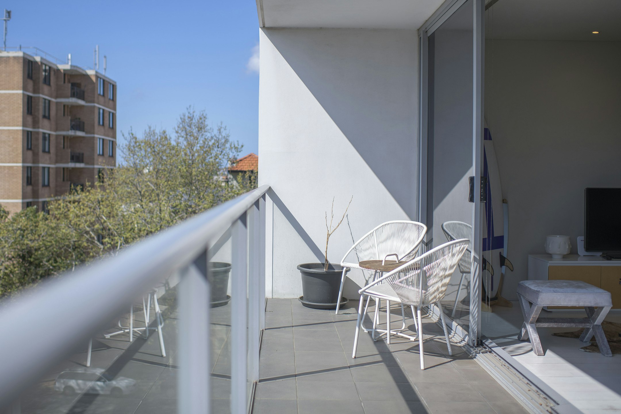 balcony