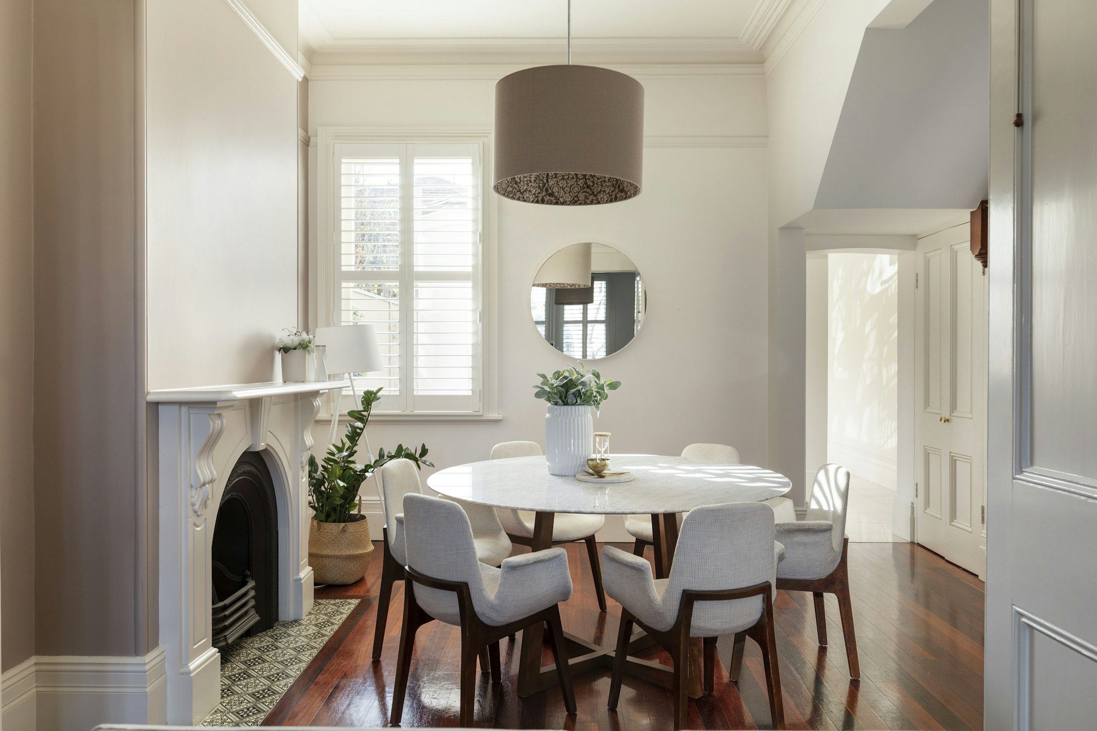dining room