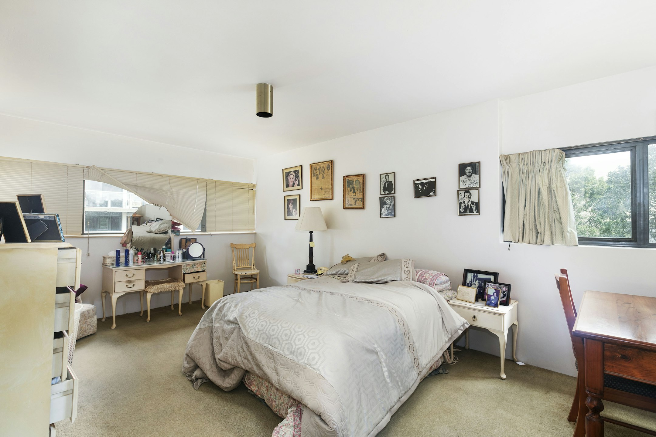 bed