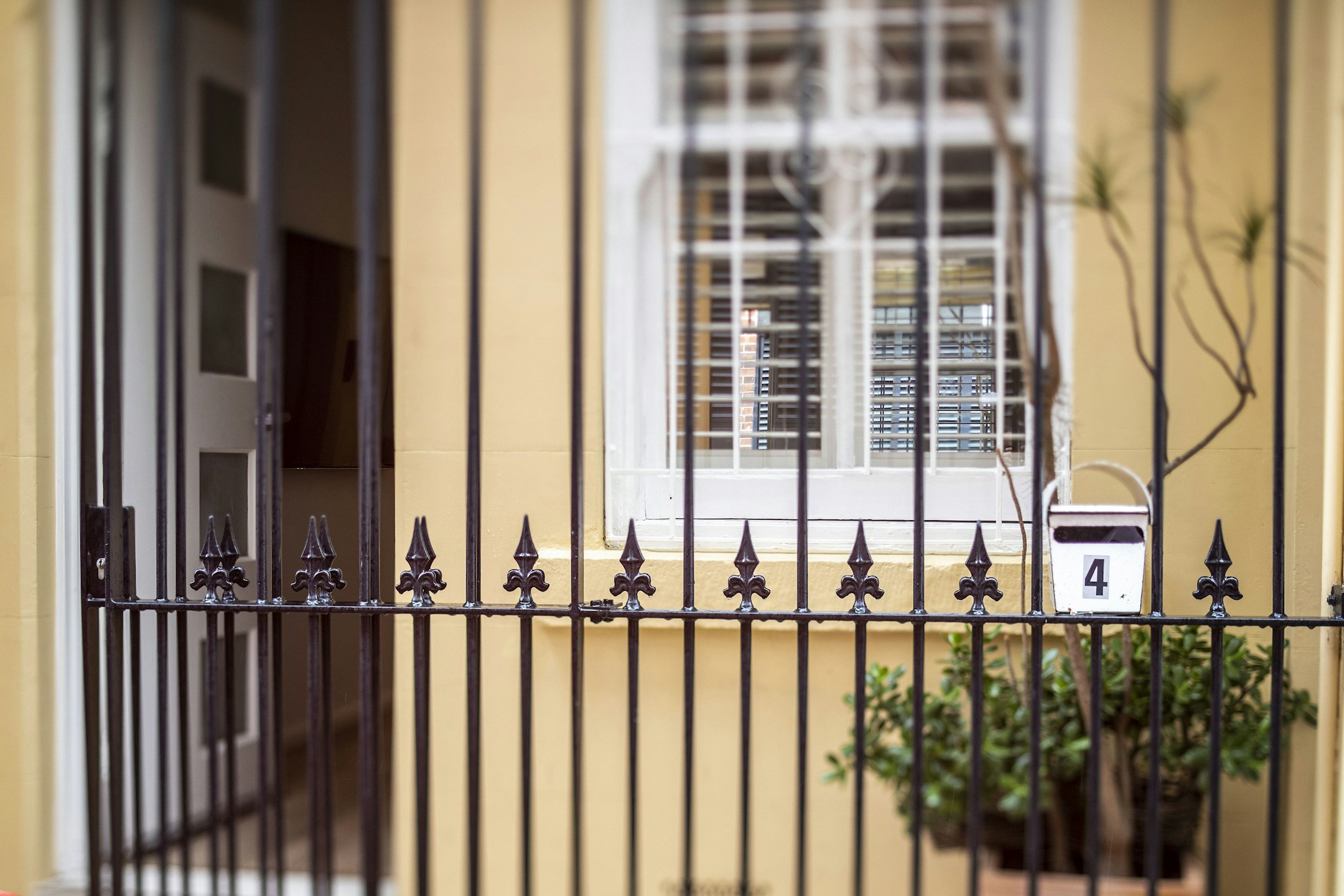 railing