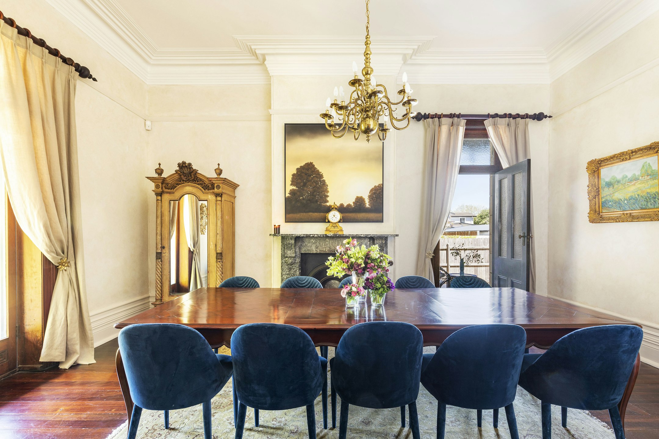 dining room