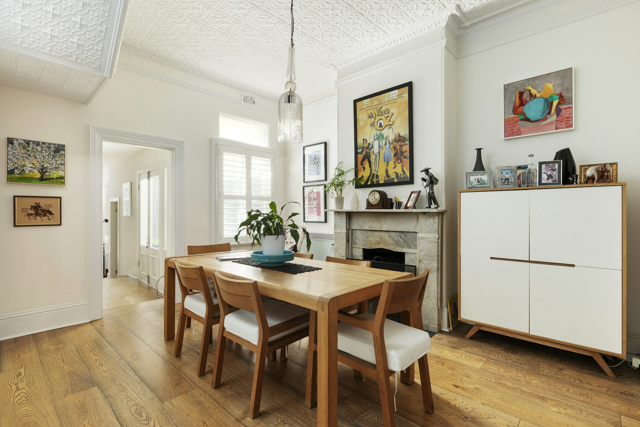 dining room