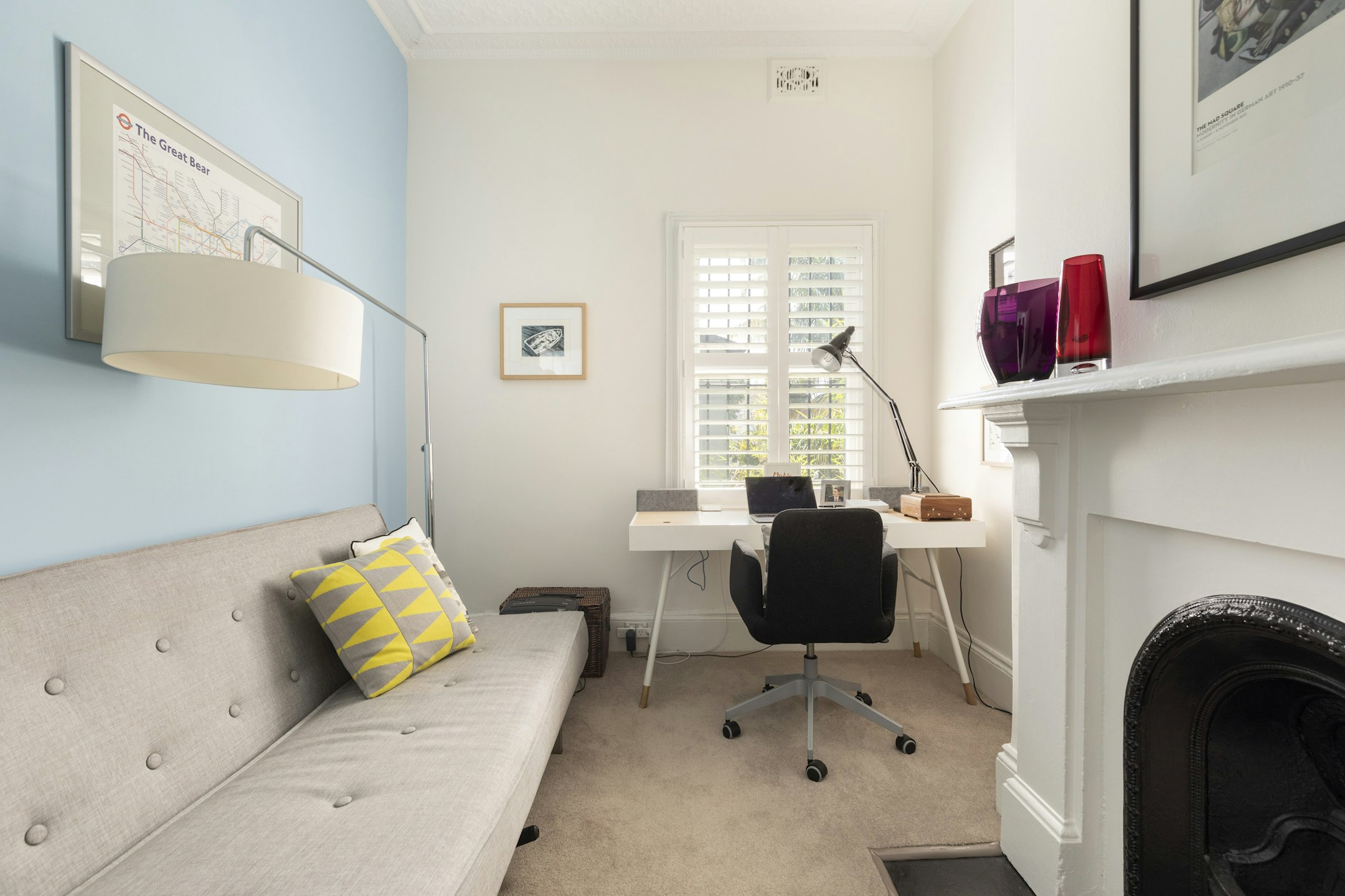desk