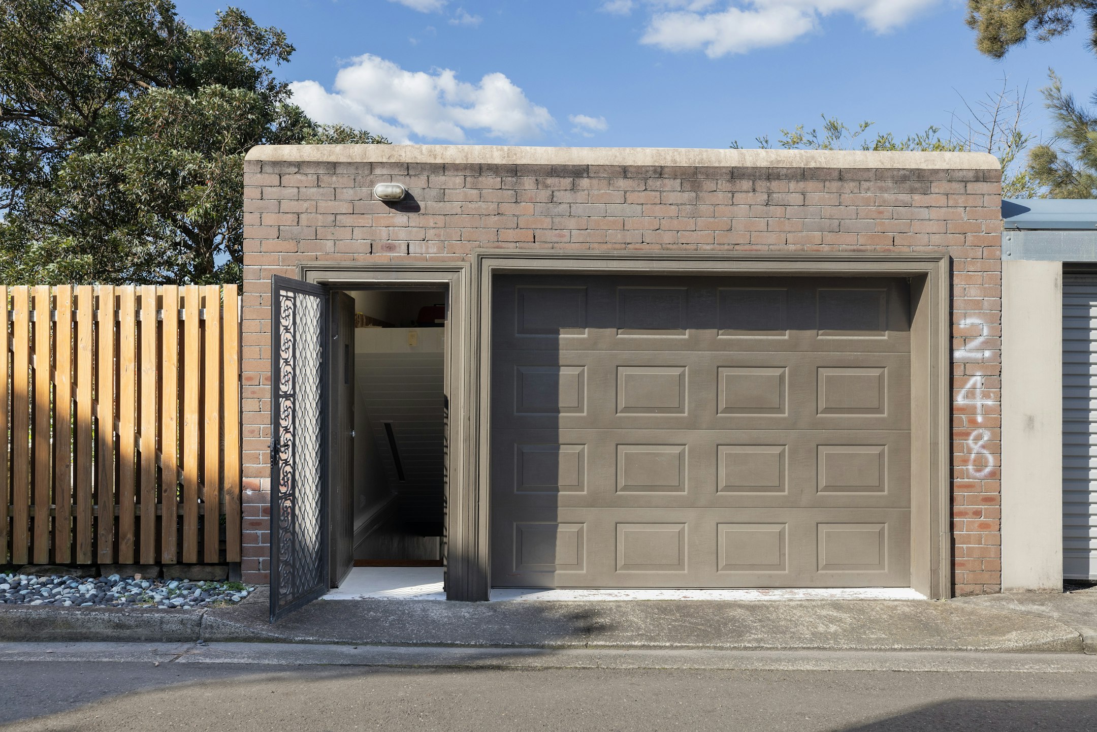 garage
