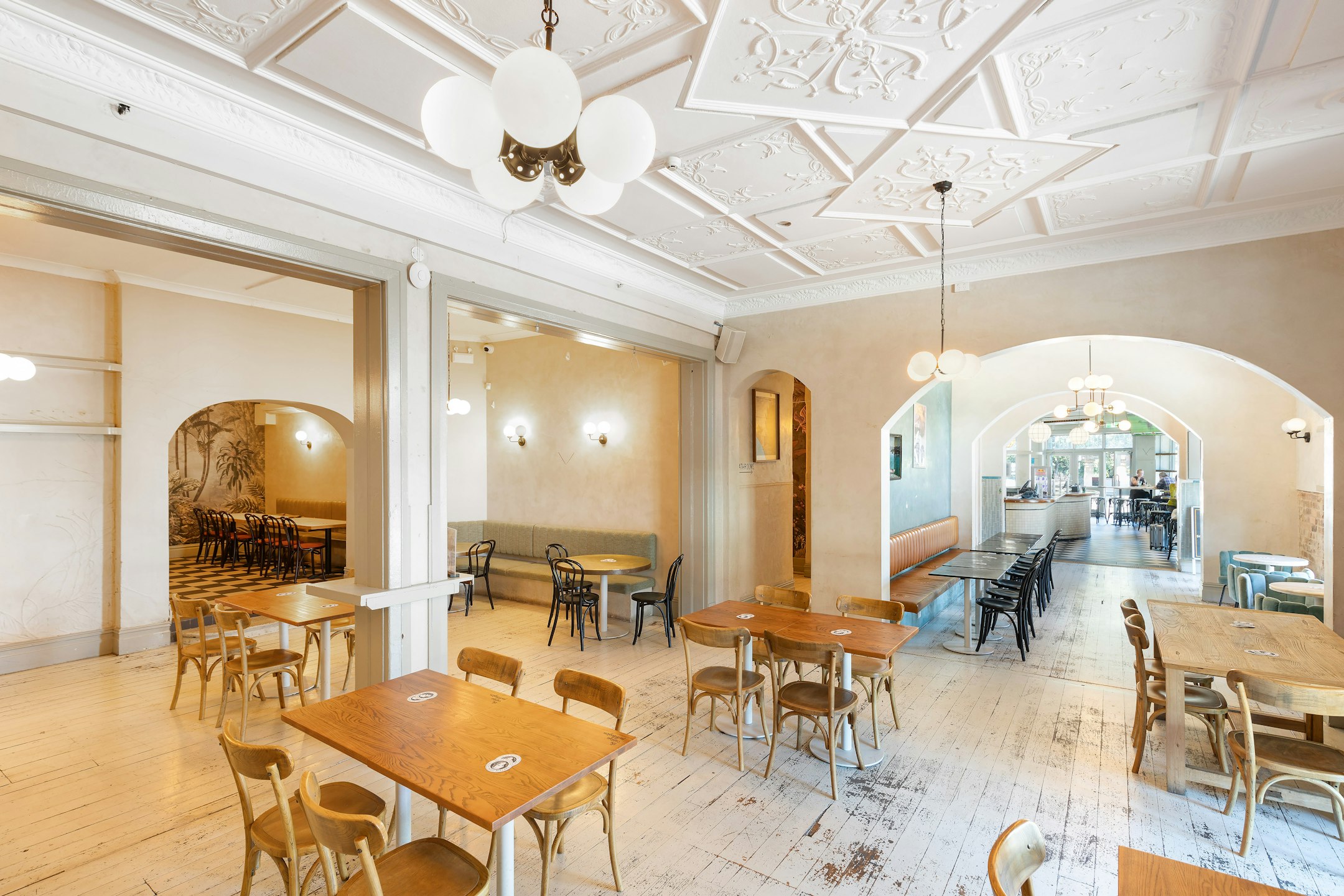 restaurant
