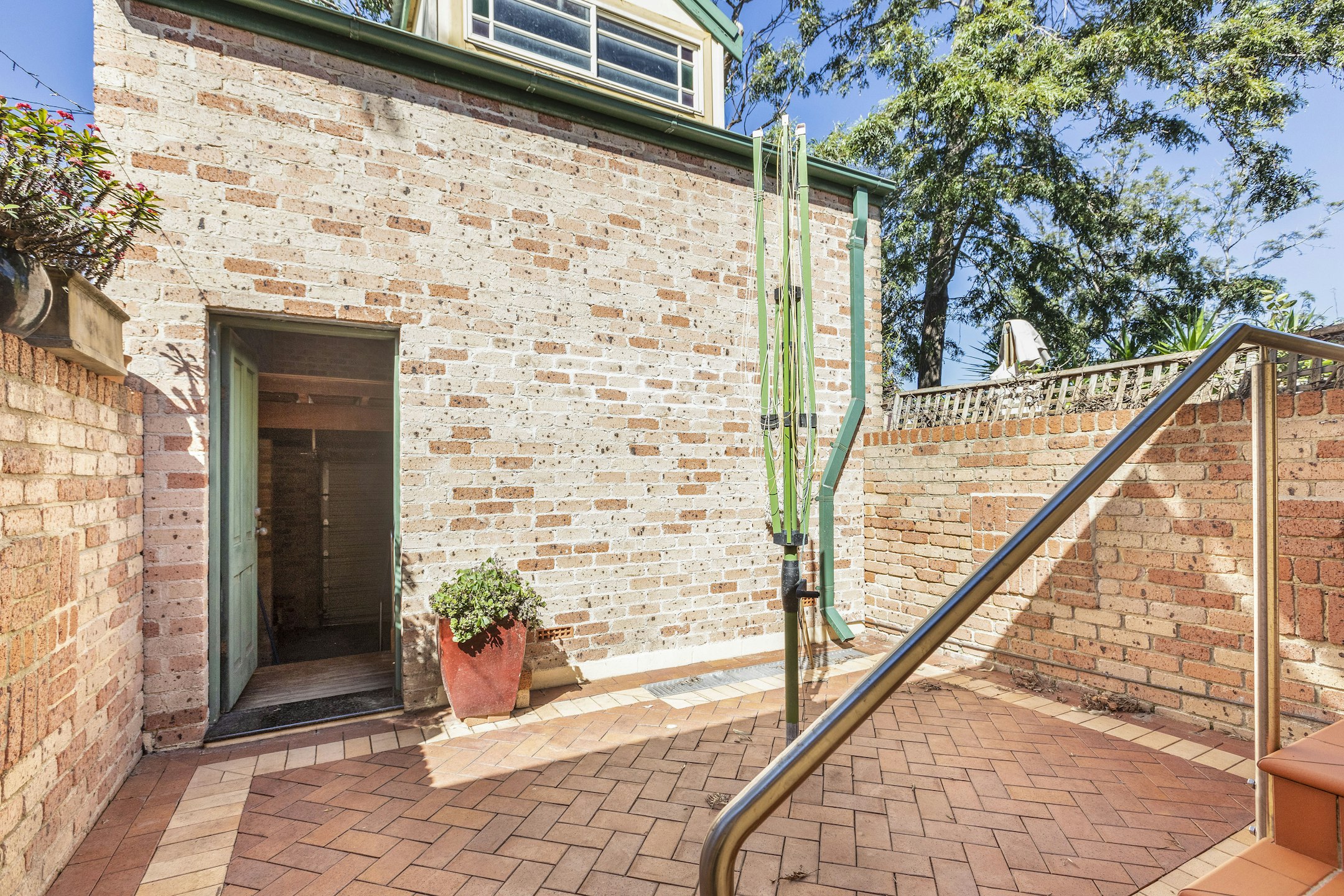 handrail