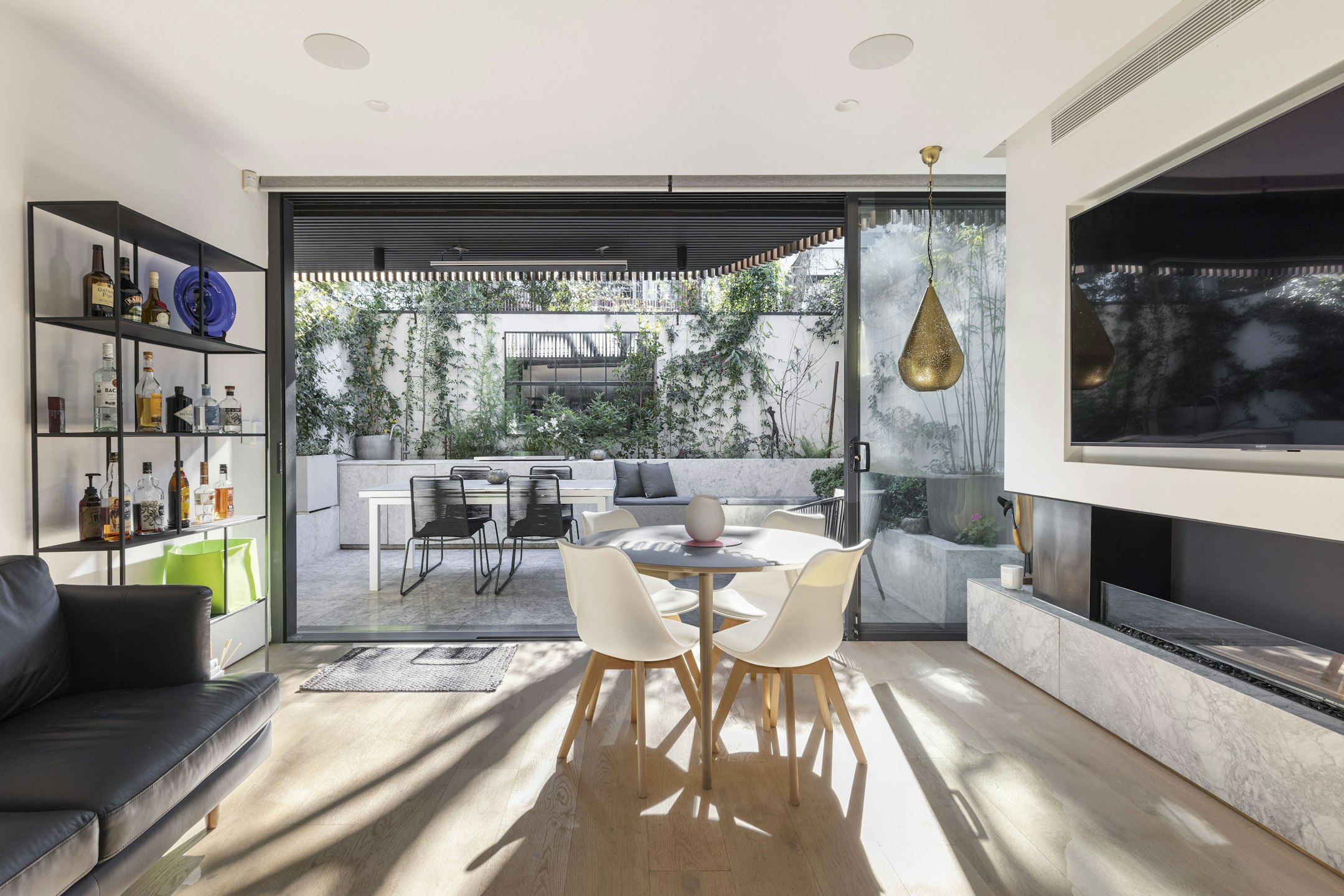 dining room